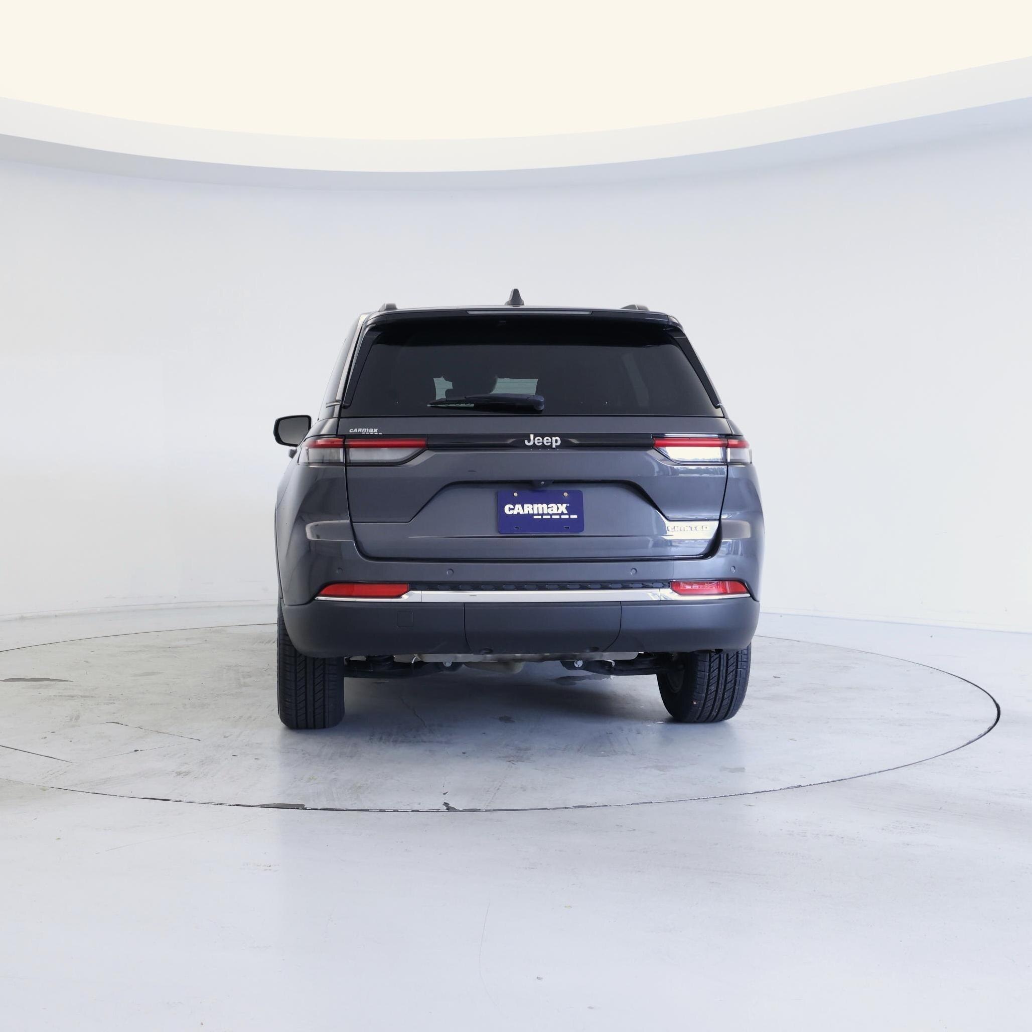Thumbnail: 2022 Jeep Grand Cherokee - 6