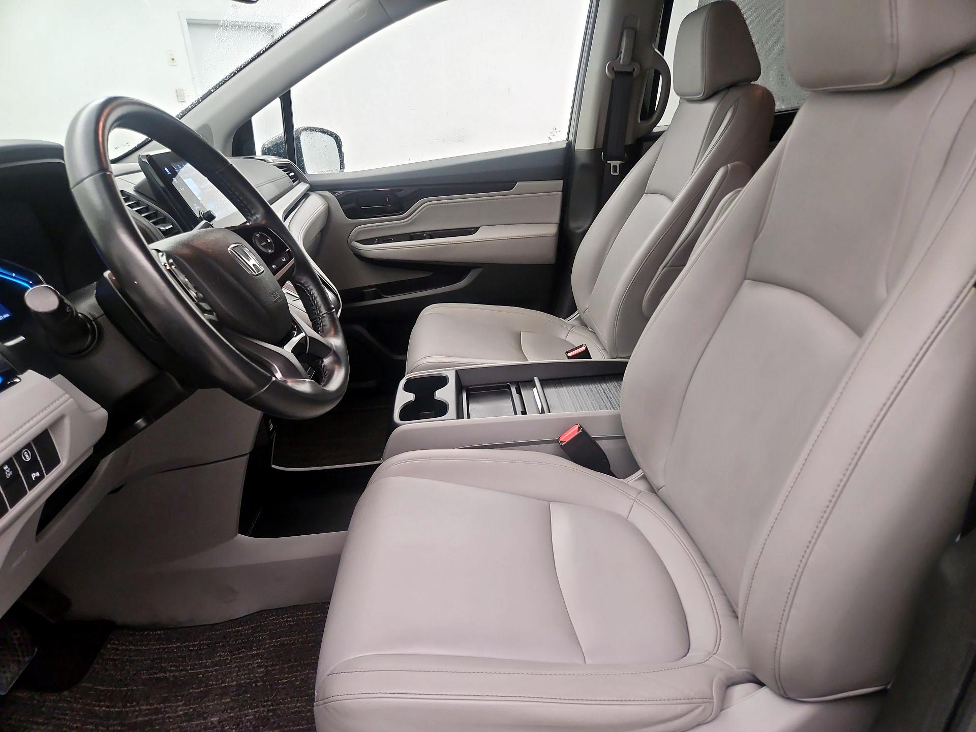 Thumbnail: 2022 Honda Odyssey - 11