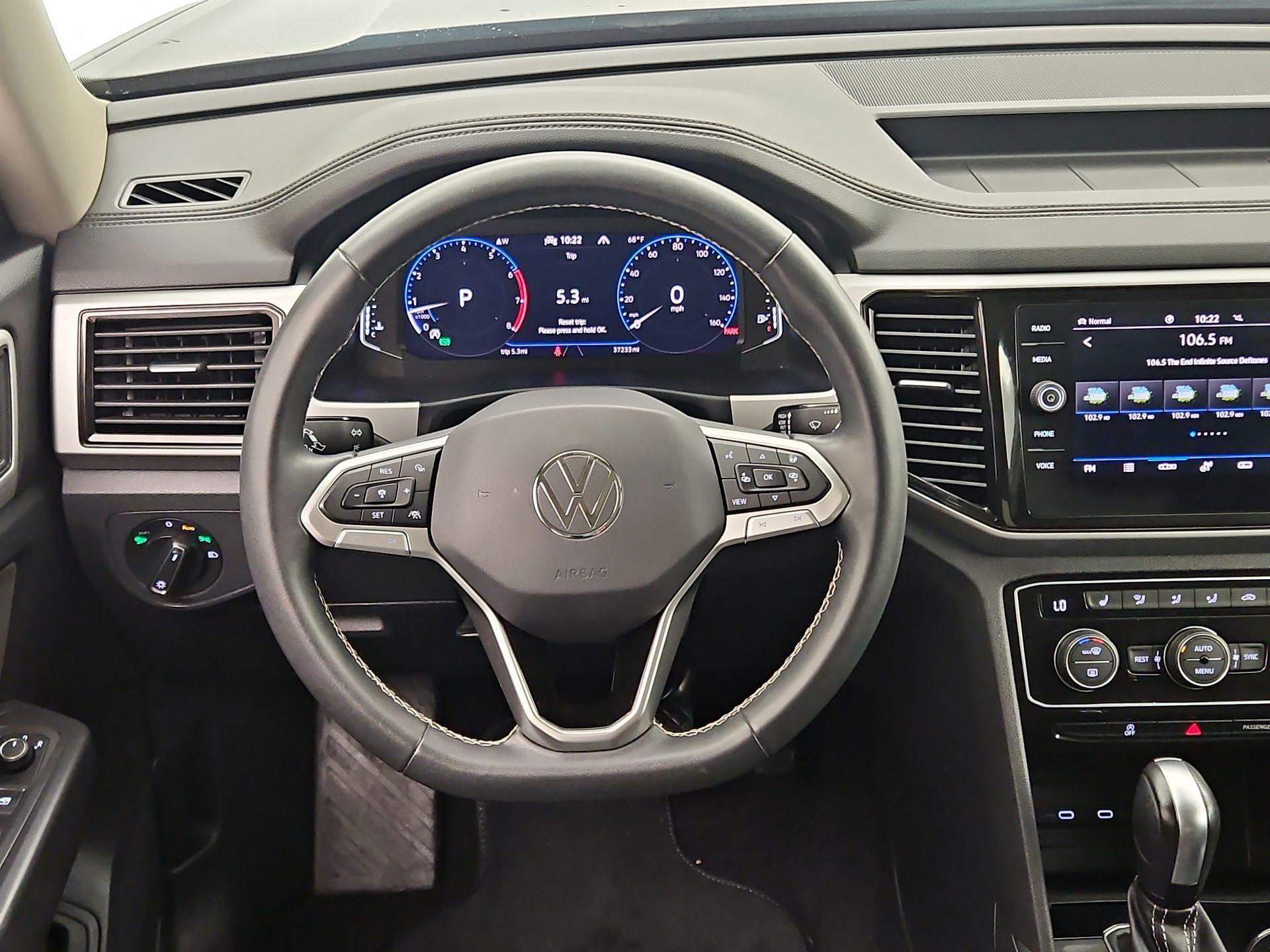 Thumbnail: 2021 Volkswagen Atlas - 10