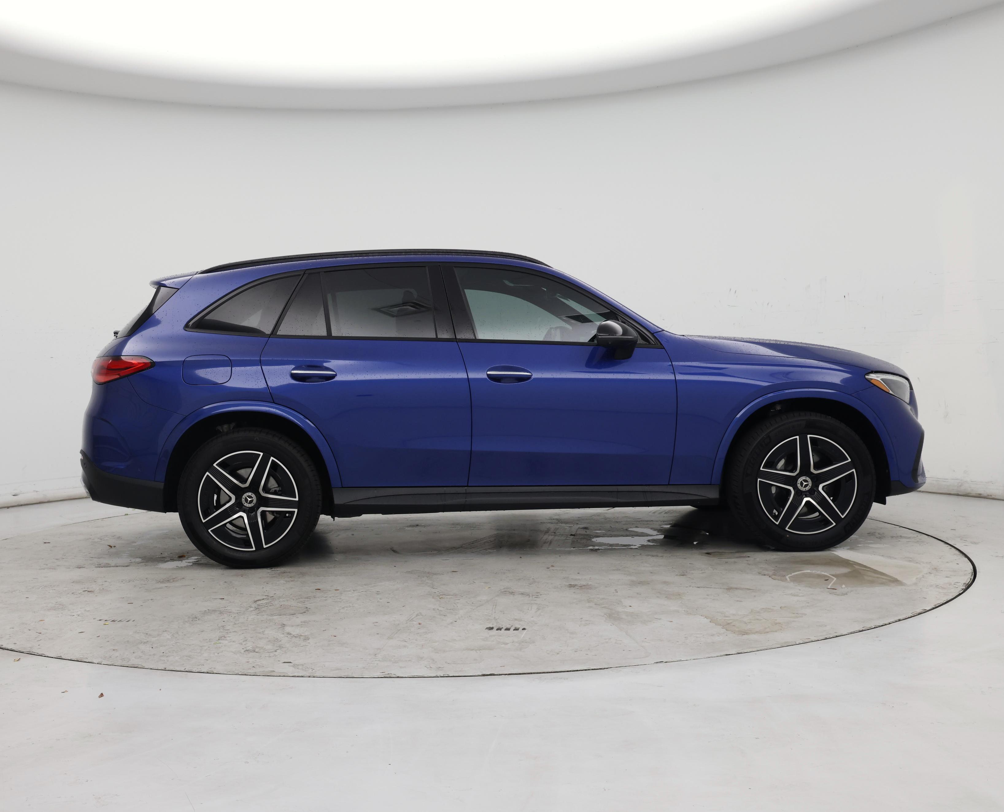 Thumbnail: 2023 Mercedes-Benz GLC - 7