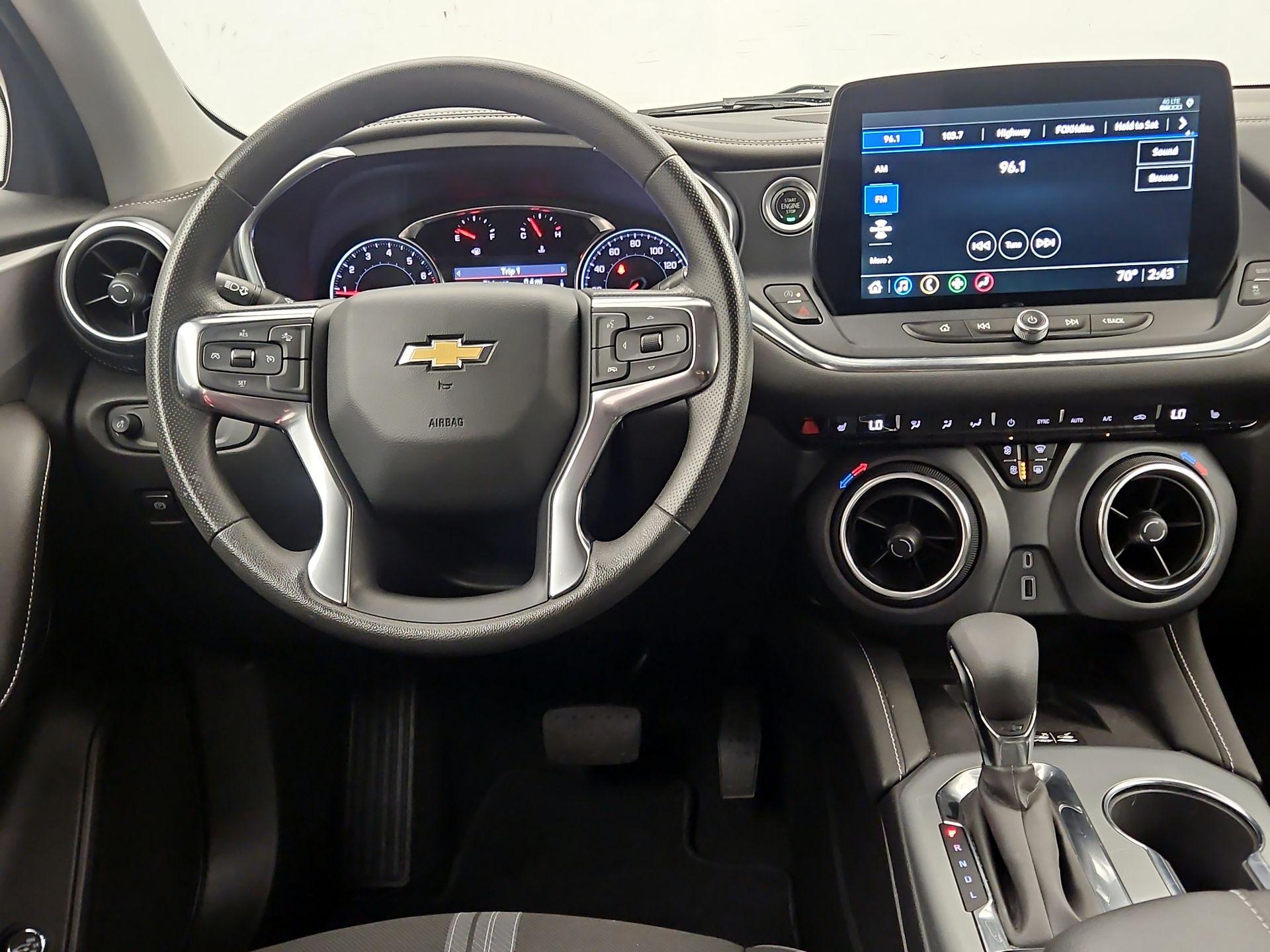 Thumbnail: 2023 Chevrolet Blazer - 10