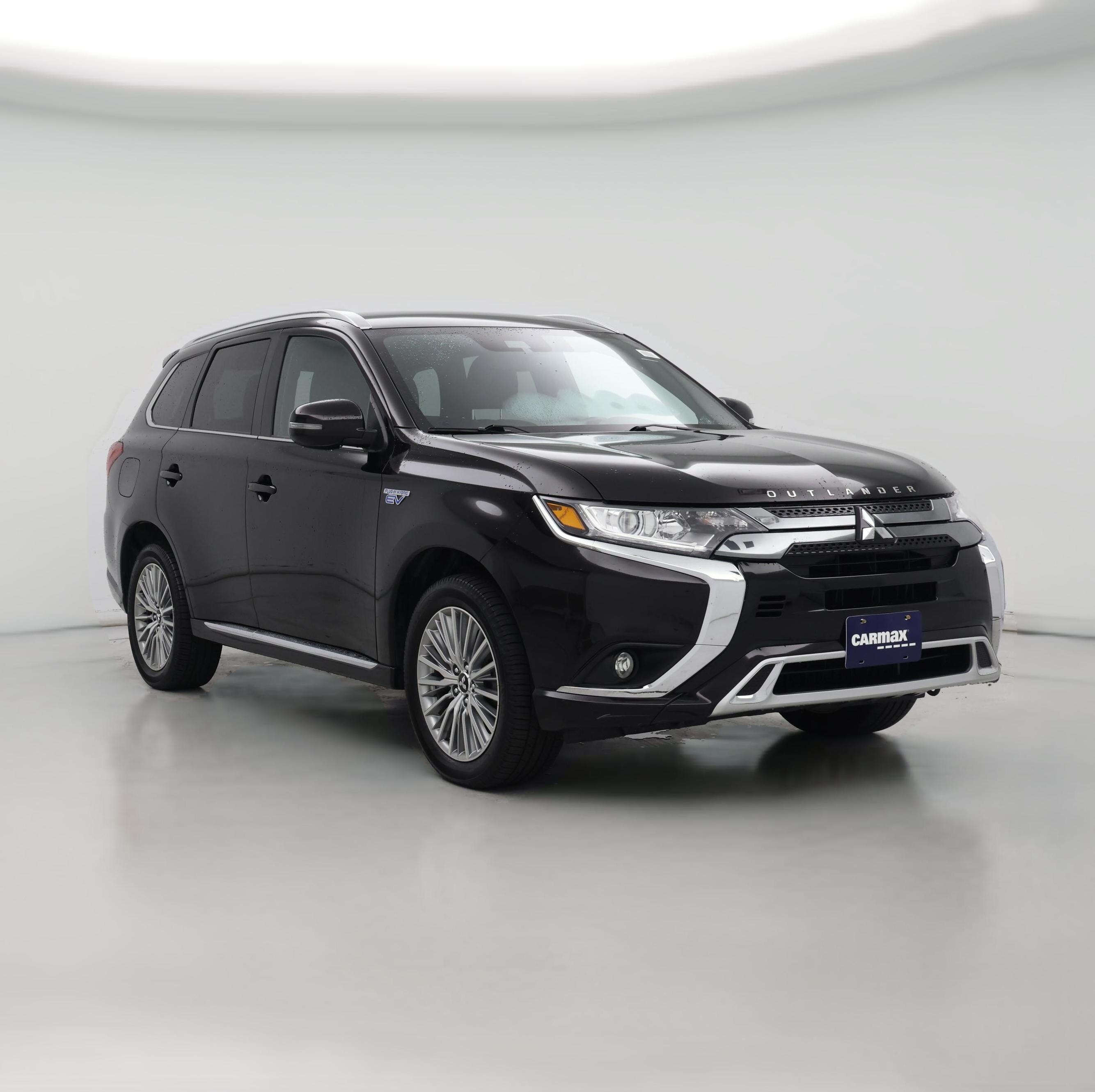 Thumbnail: 2021 Mitsubishi Outlander - 1