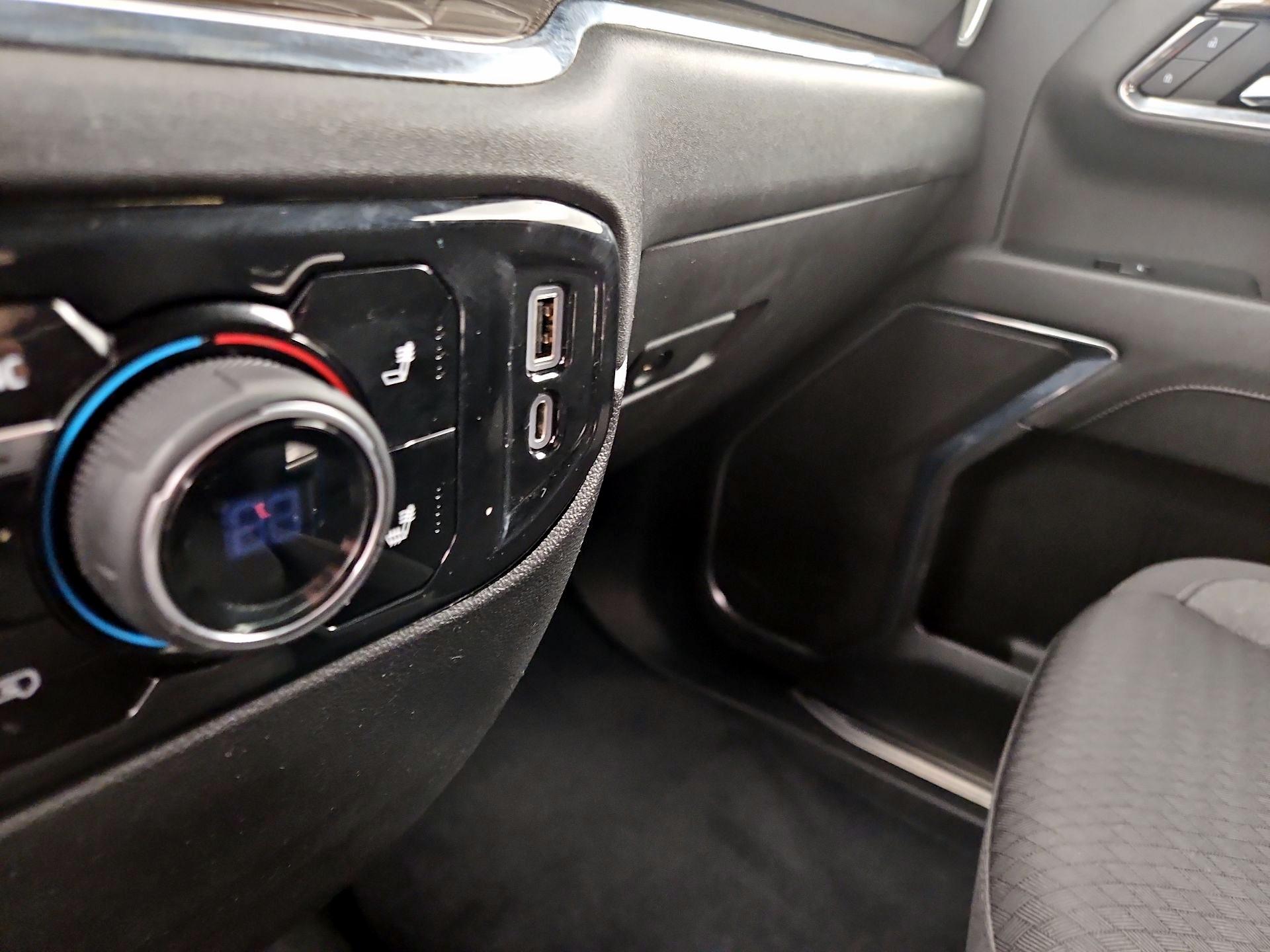 Thumbnail: 2023 Chevrolet Silverado 1500 - 18