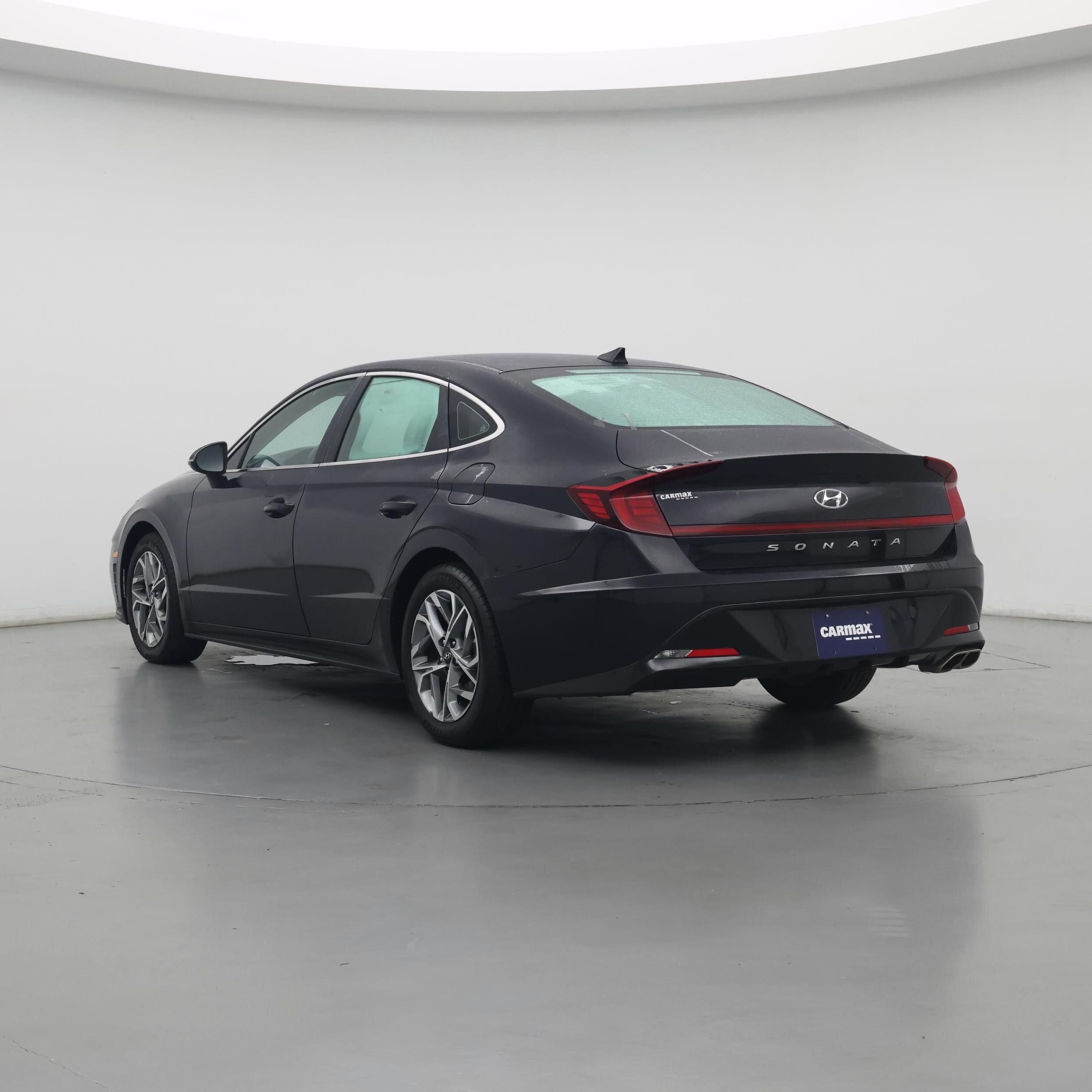 Thumbnail: 2023 Hyundai Sonata - 2