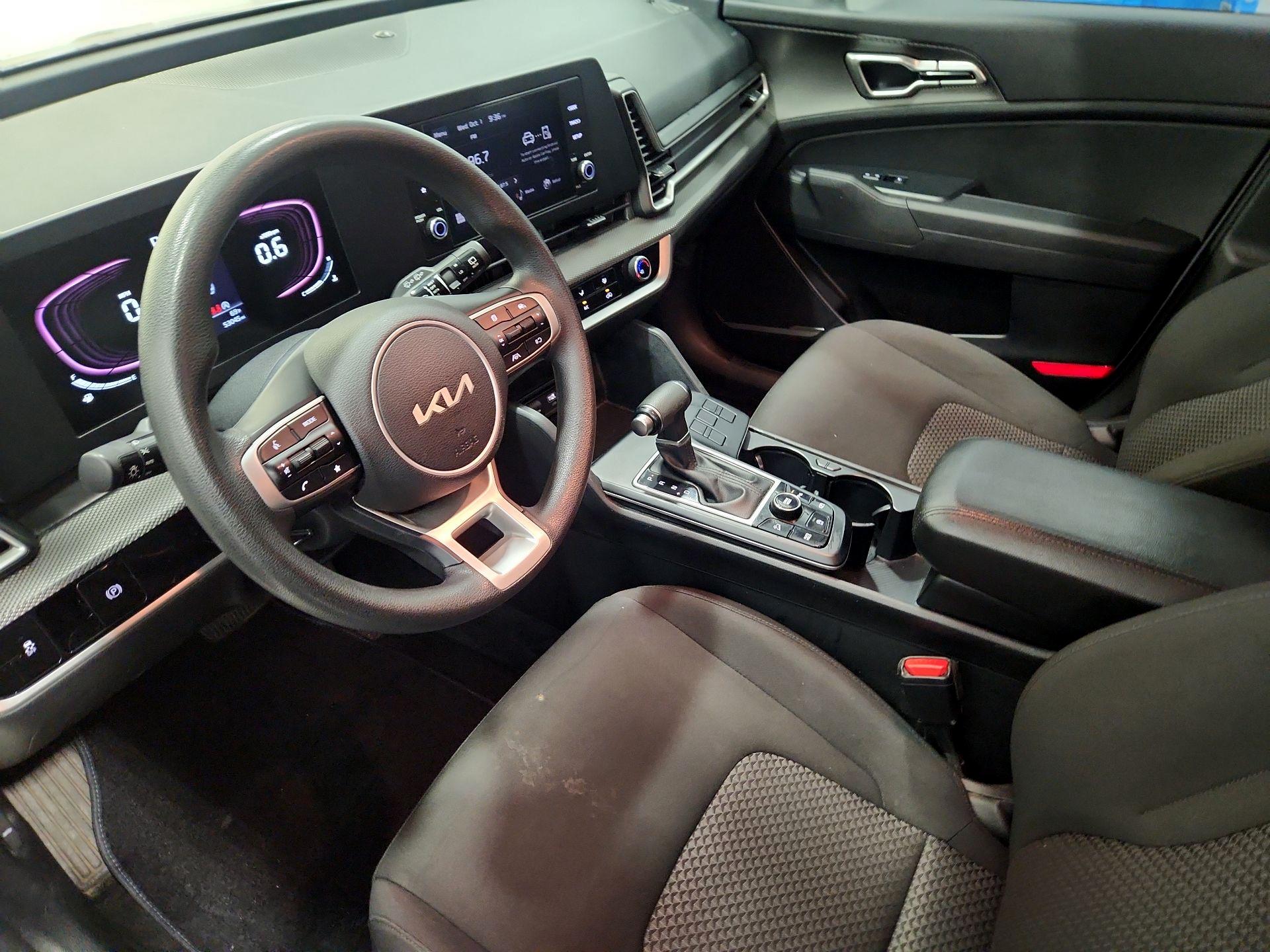 Thumbnail: 2023 Kia Sportage - 11