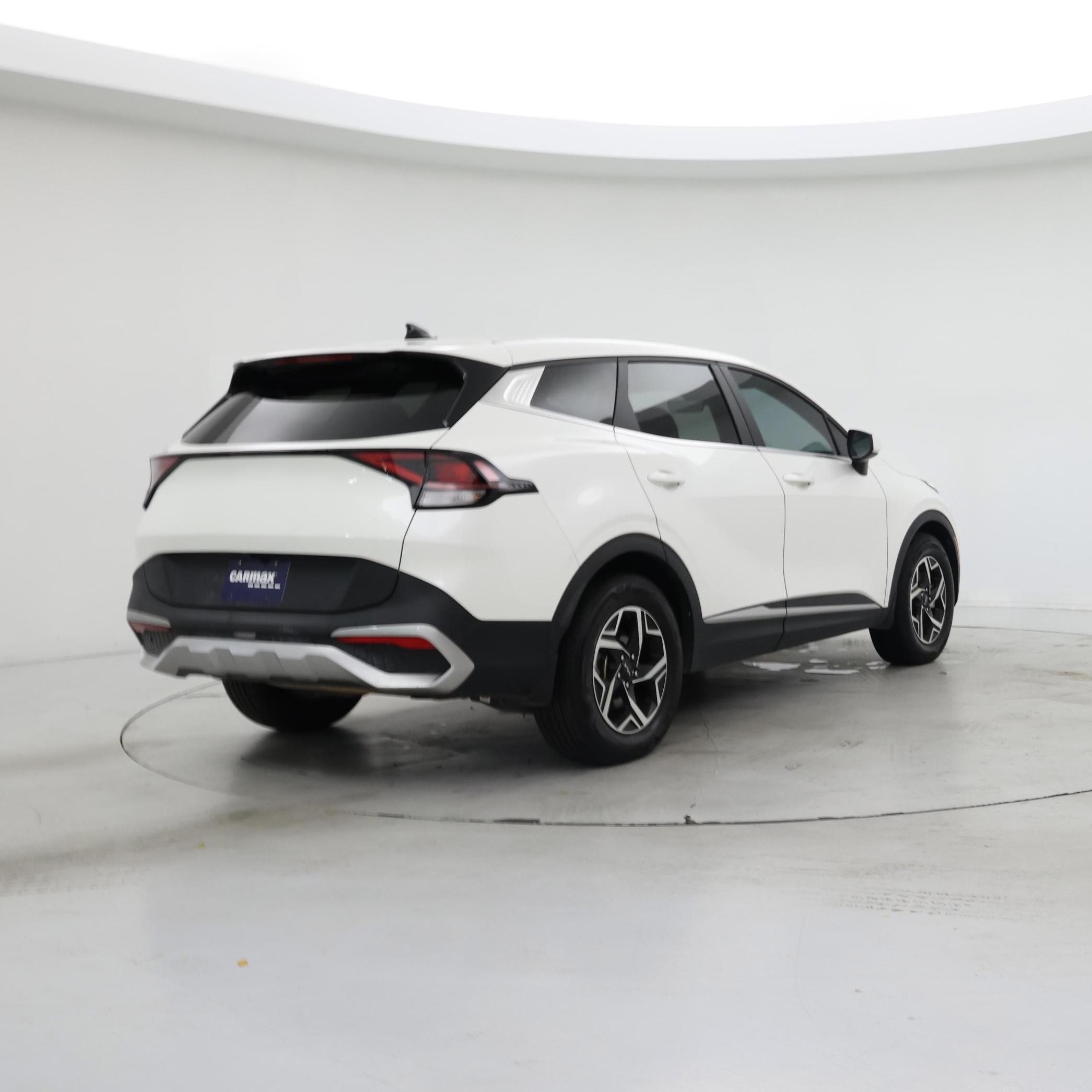 Thumbnail: 2023 Kia Sportage - 8