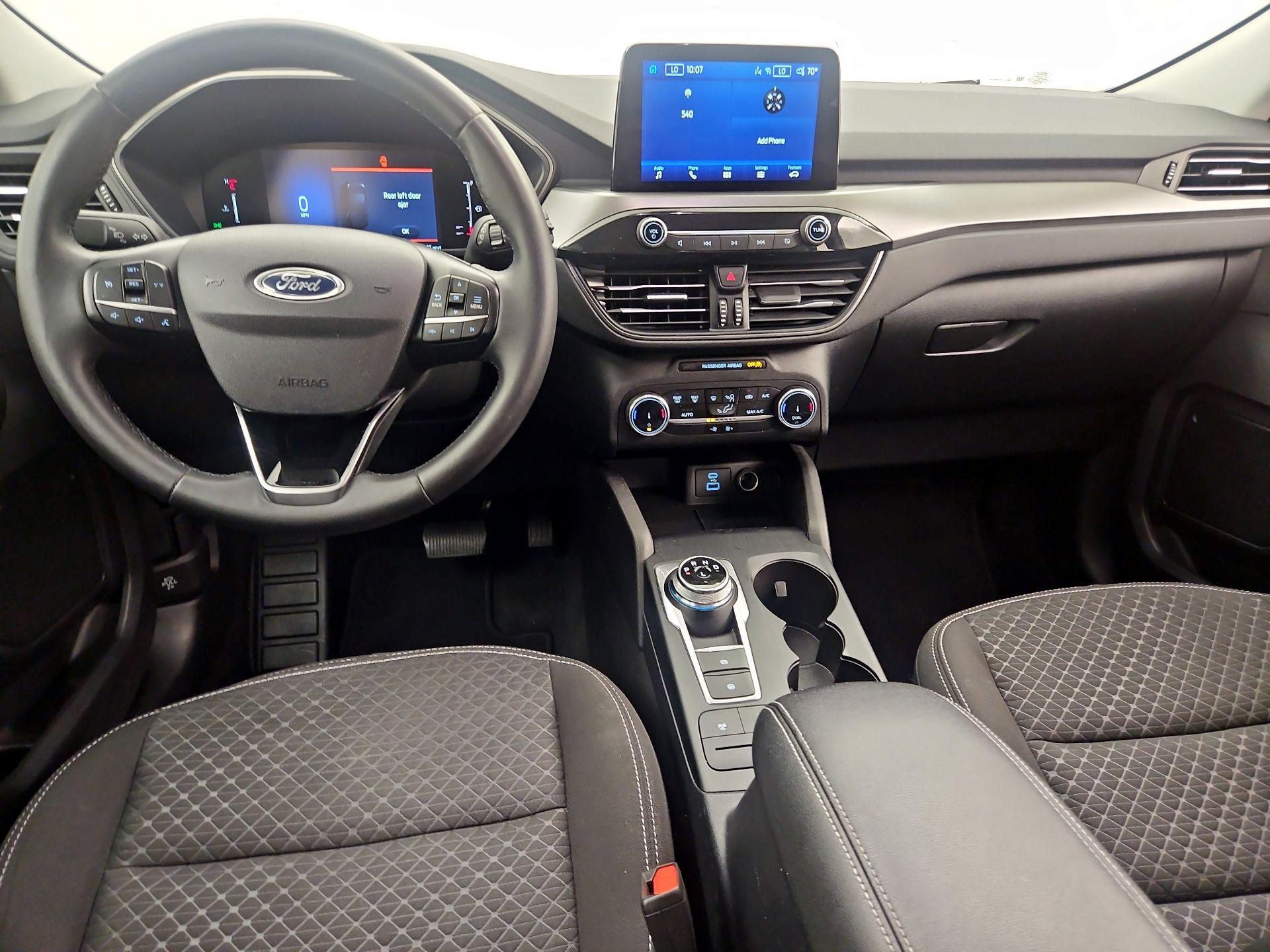 Thumbnail: 2023 Ford Escape - 9