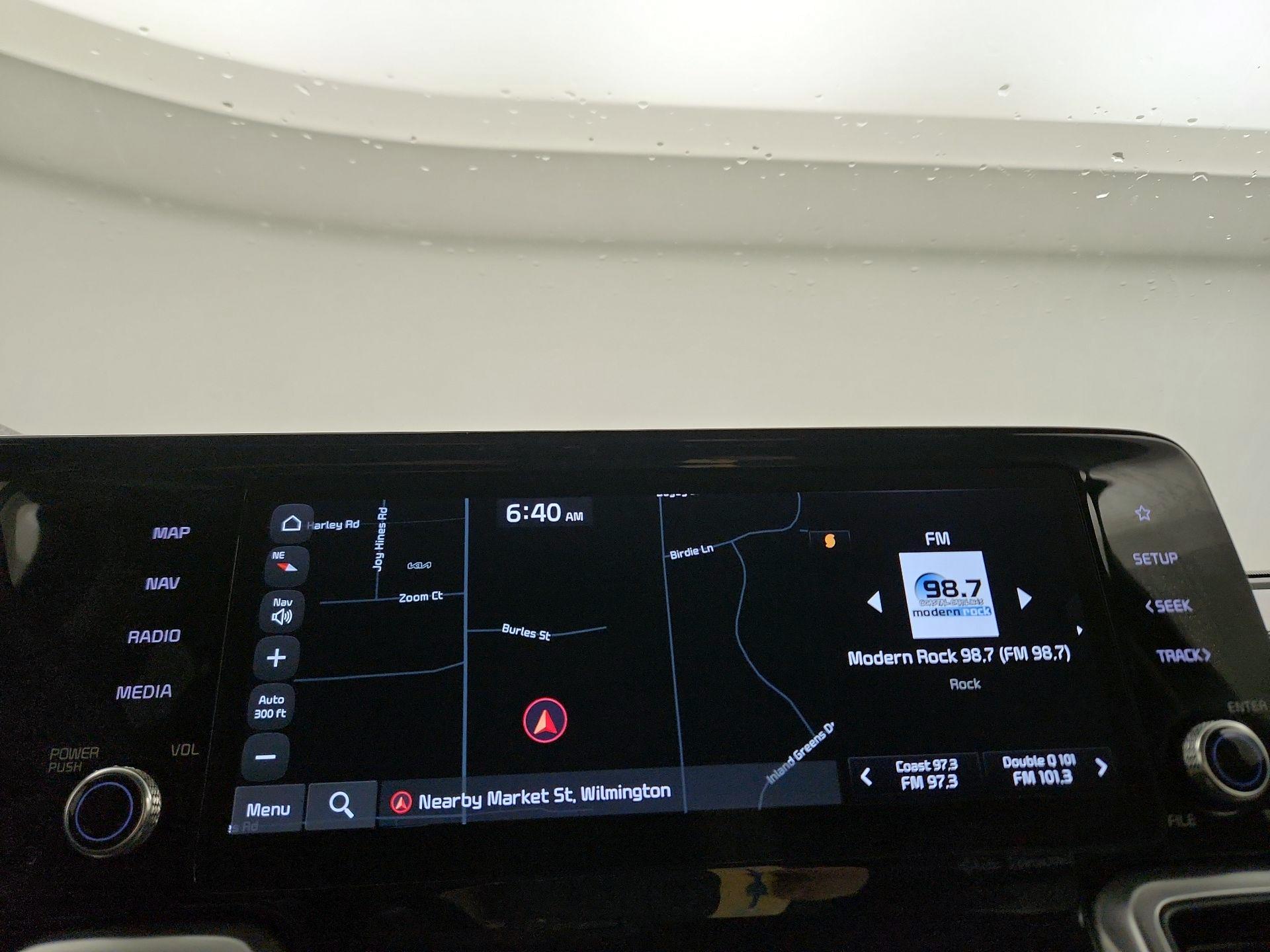 Thumbnail: 2023 Kia Sorento - 14