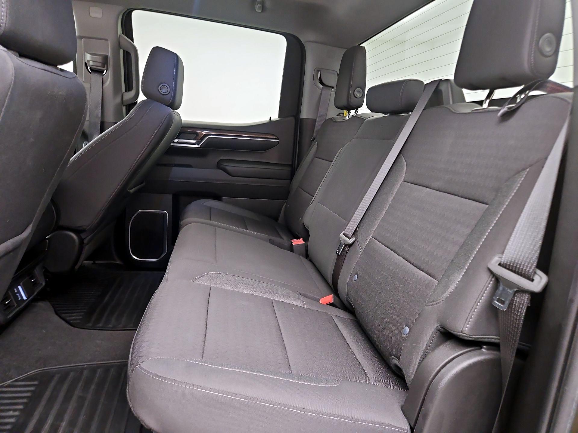 Thumbnail: 2023 Chevrolet Silverado 1500 - 19