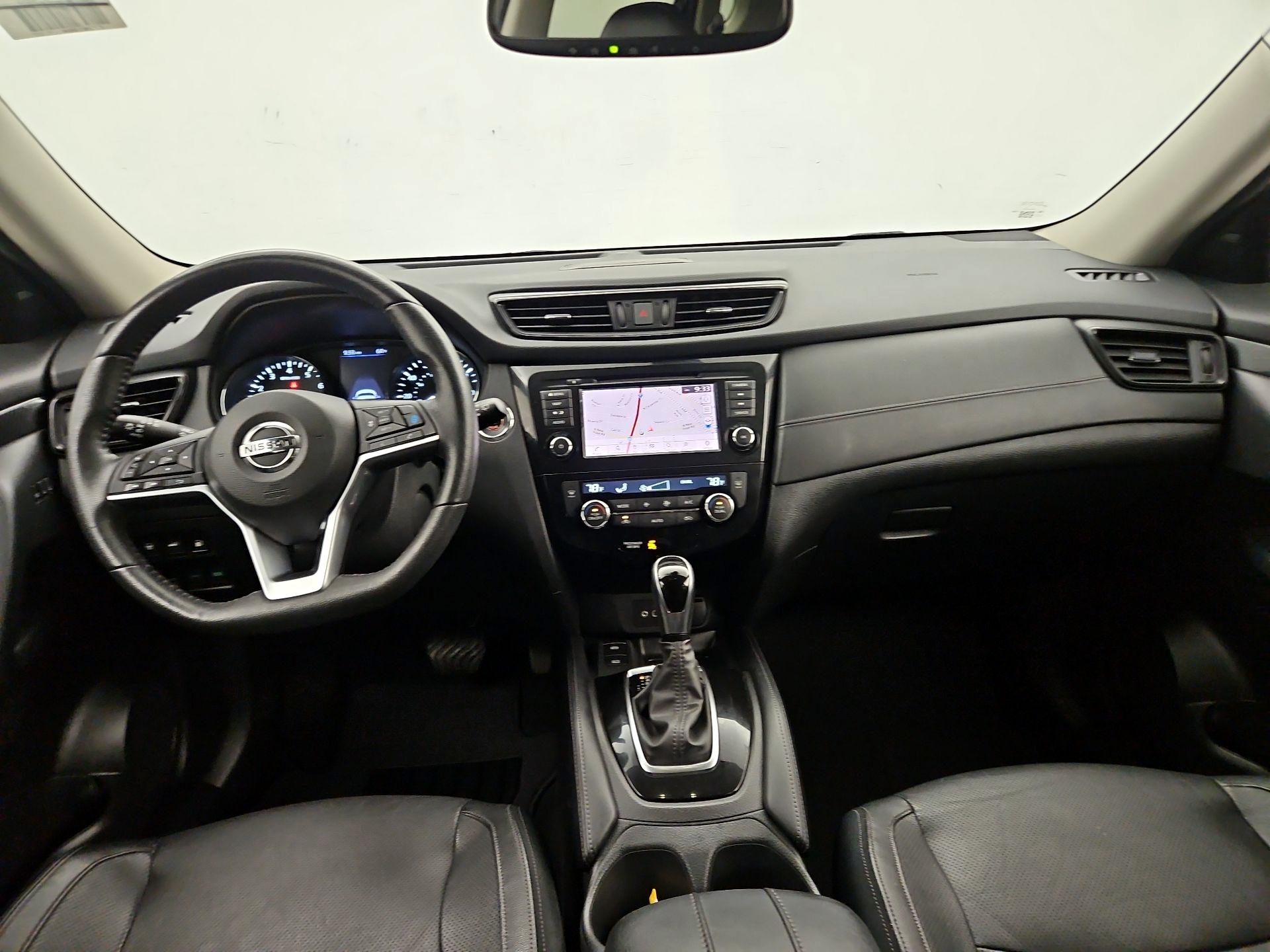 Thumbnail: 2020 Nissan Rogue - 9