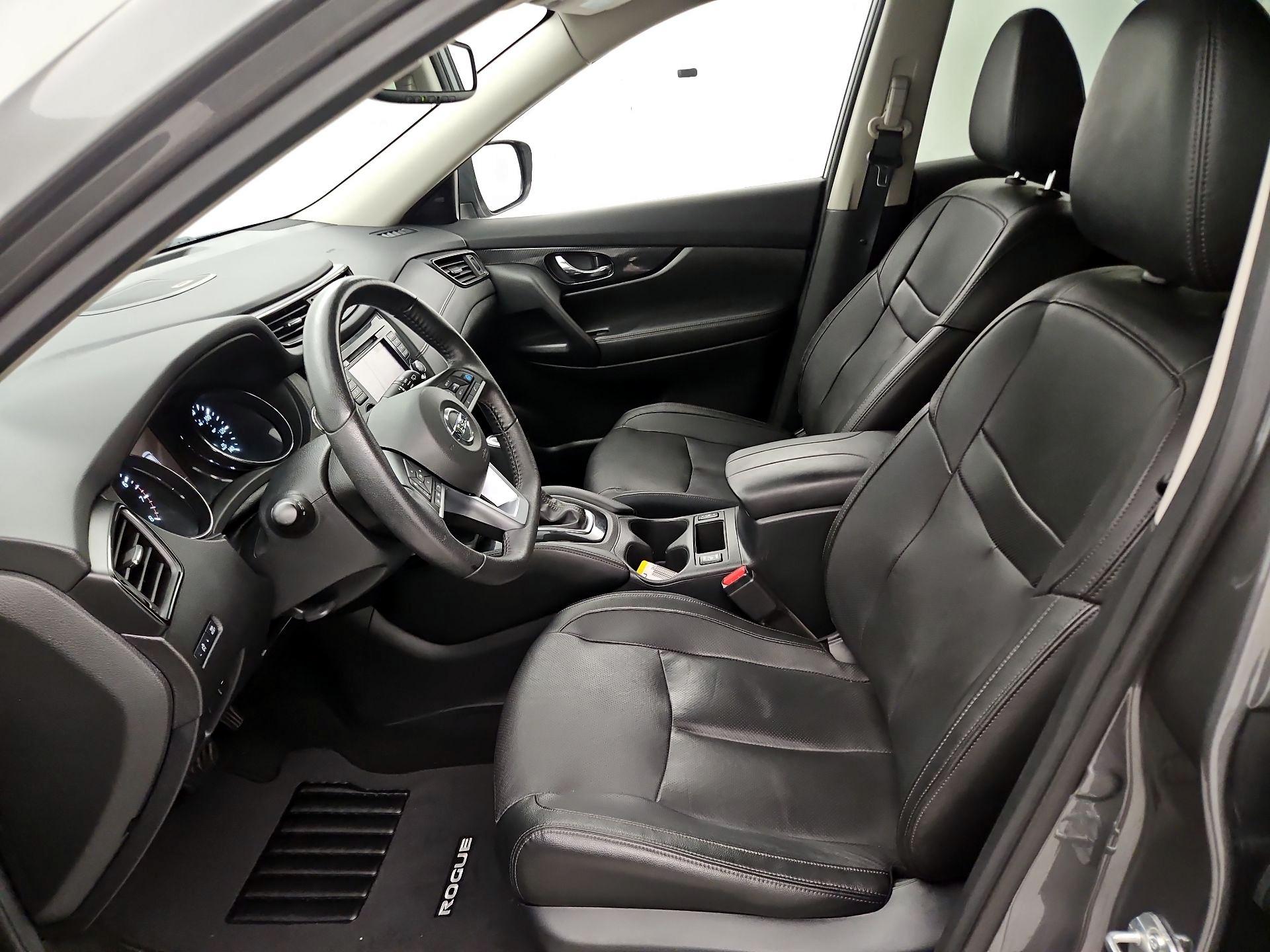 Thumbnail: 2020 Nissan Rogue - 11