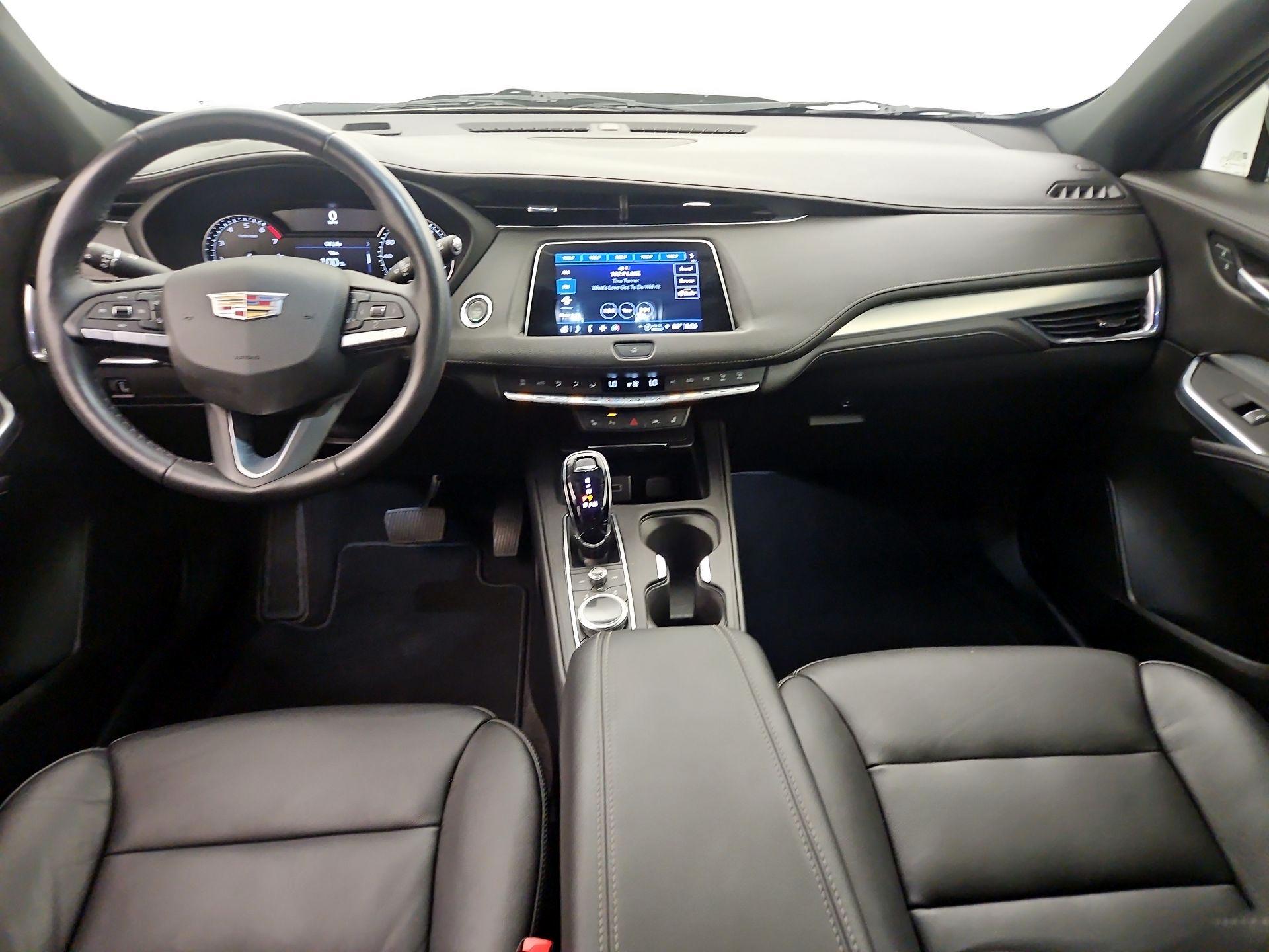 Thumbnail: 2023 Cadillac XT4 - 9