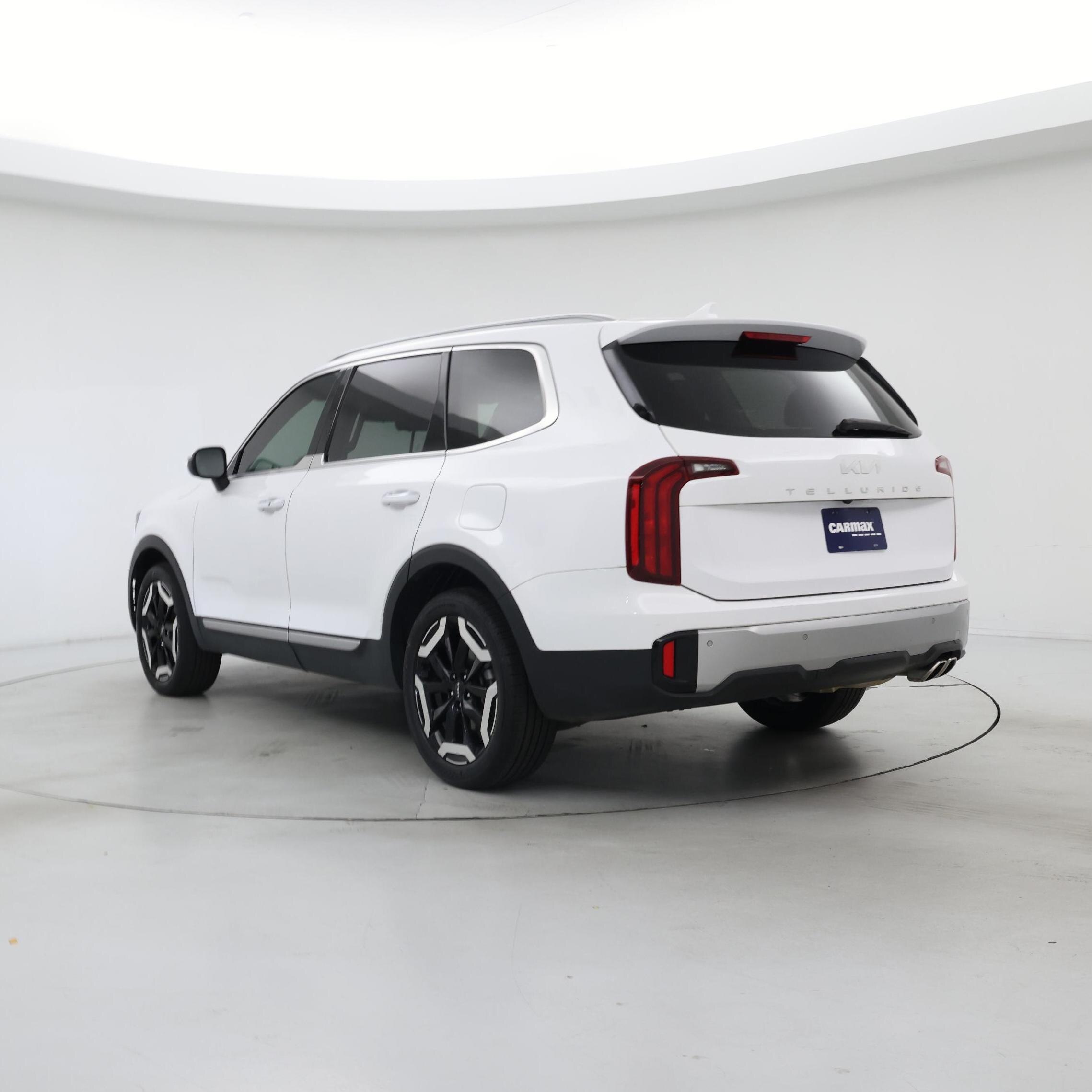 Thumbnail: 2023 Kia Telluride - 2