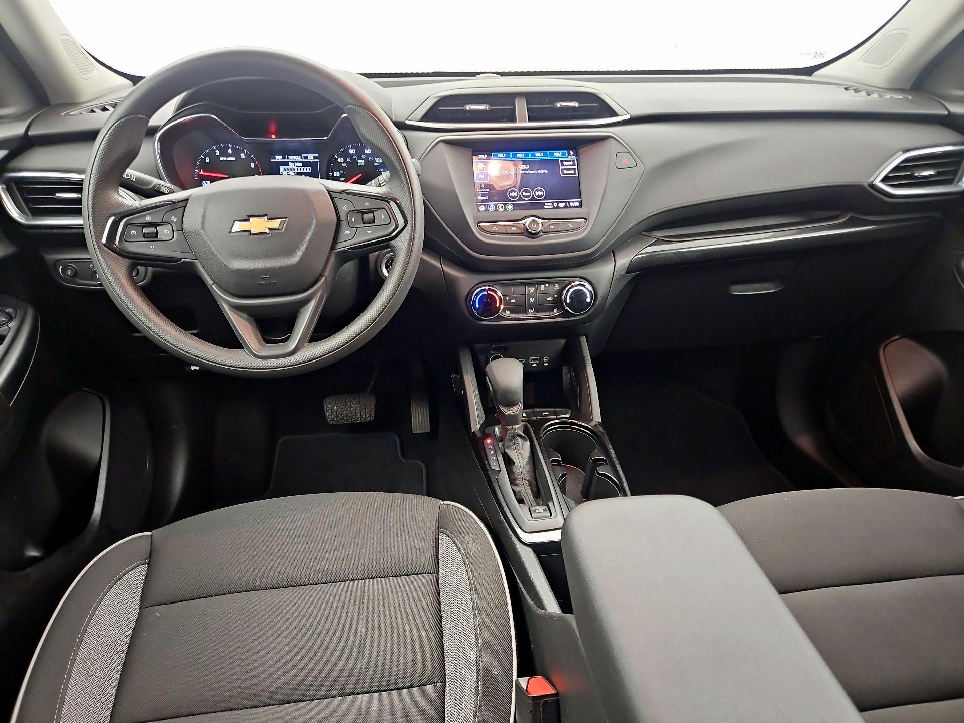 Thumbnail: 2023 Chevrolet TrailBlazer - 9