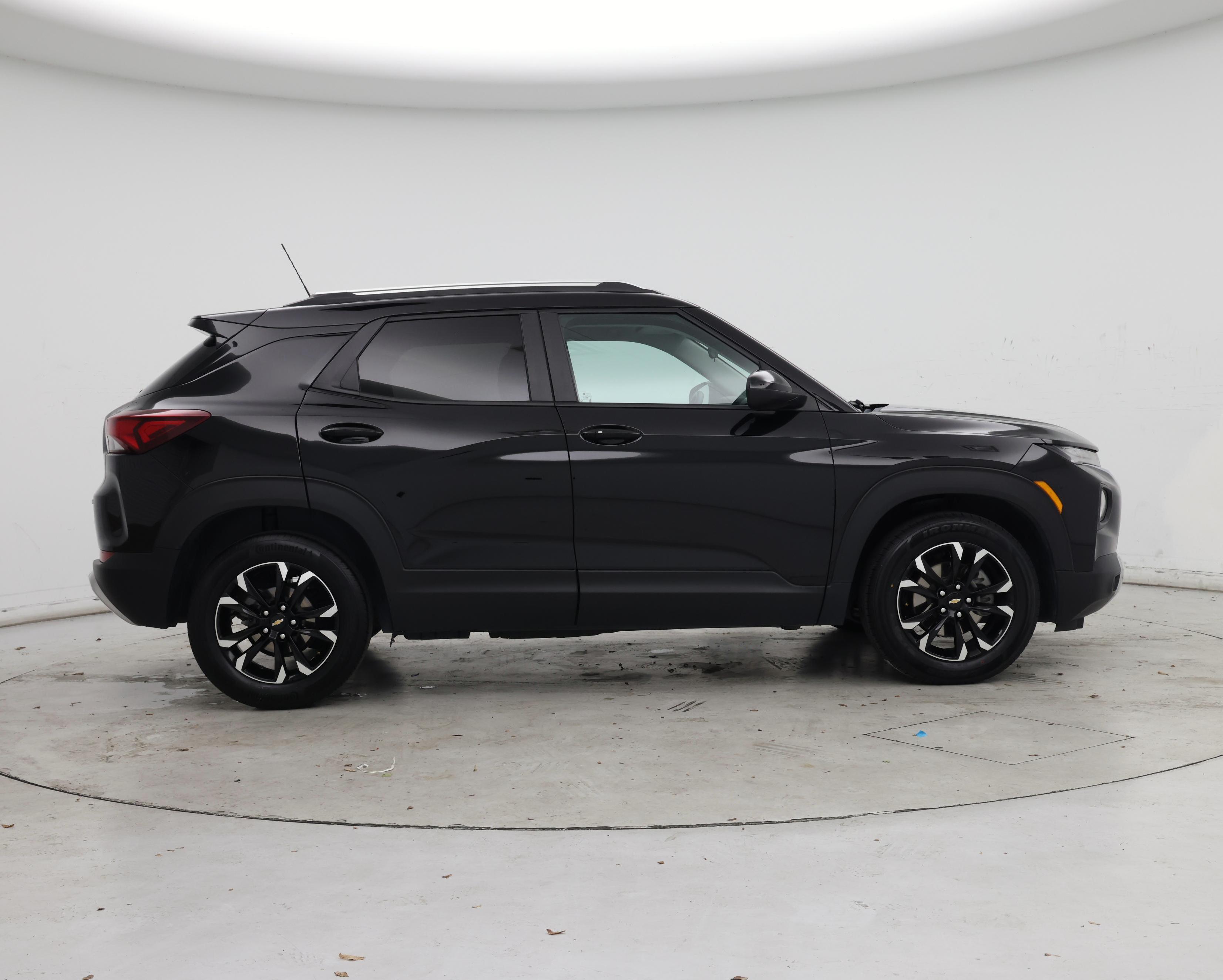 Thumbnail: 2023 Chevrolet TrailBlazer - 7