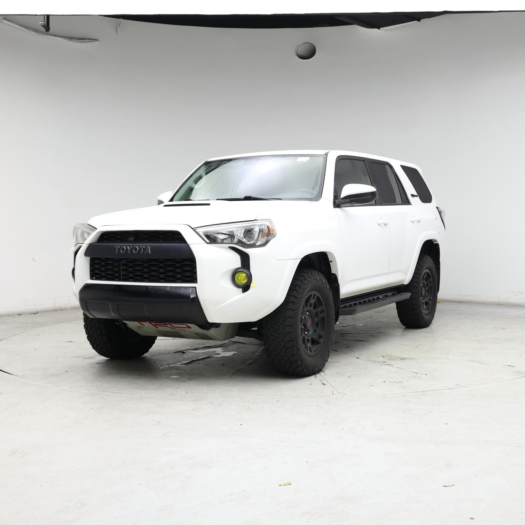 Thumbnail: 2018 Toyota 4Runner - 4