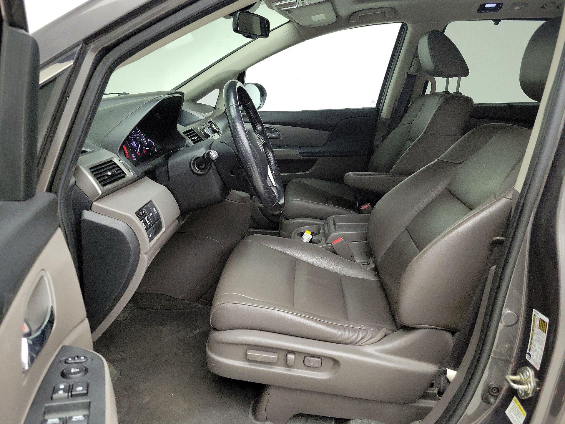Thumbnail: 2016 Honda Odyssey - 11