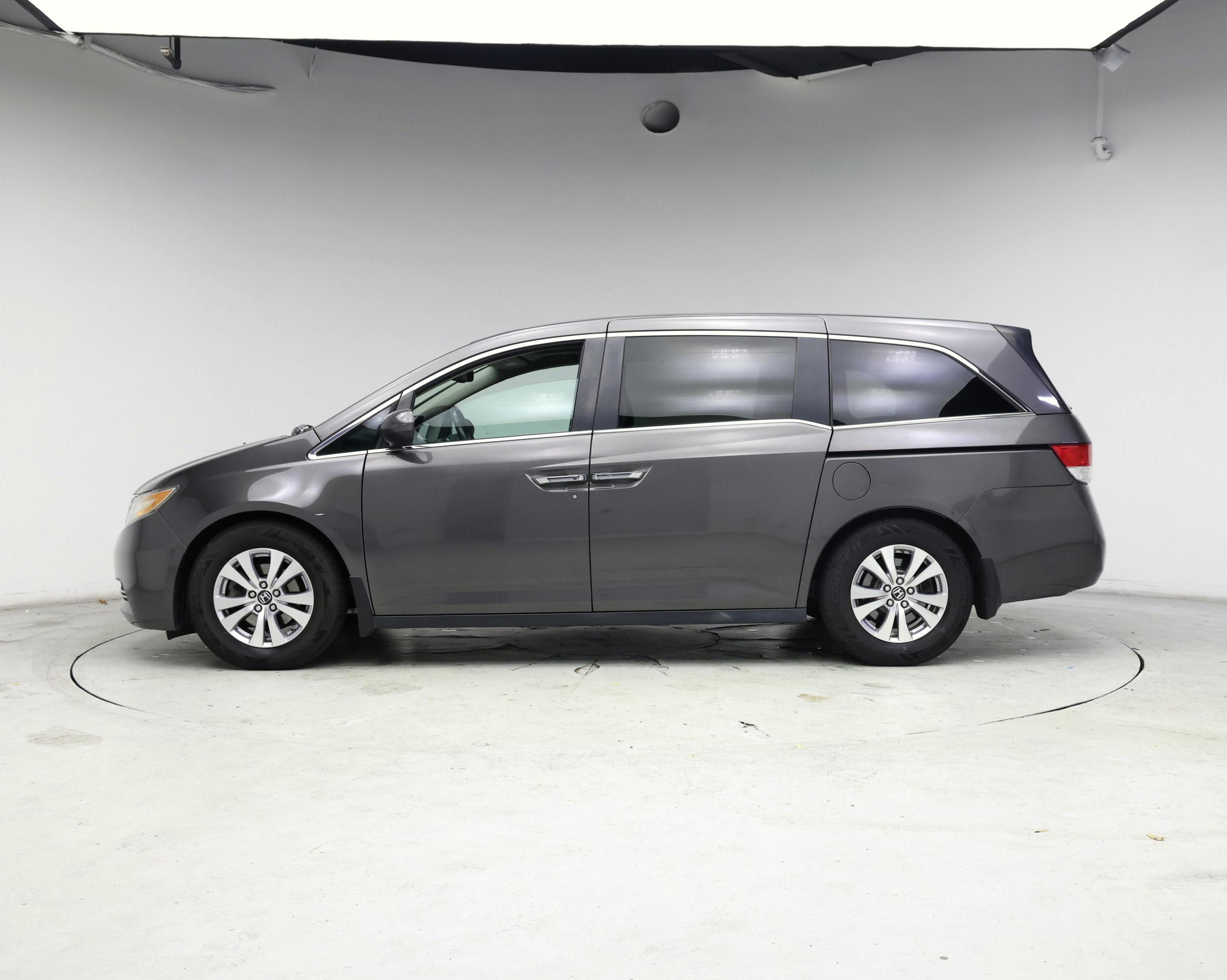 Thumbnail: 2016 Honda Odyssey - 3