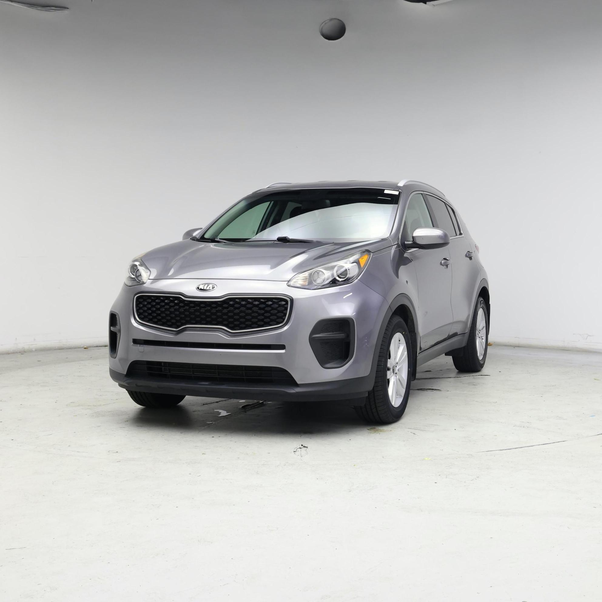 Thumbnail: 2017 Kia Sportage - 4