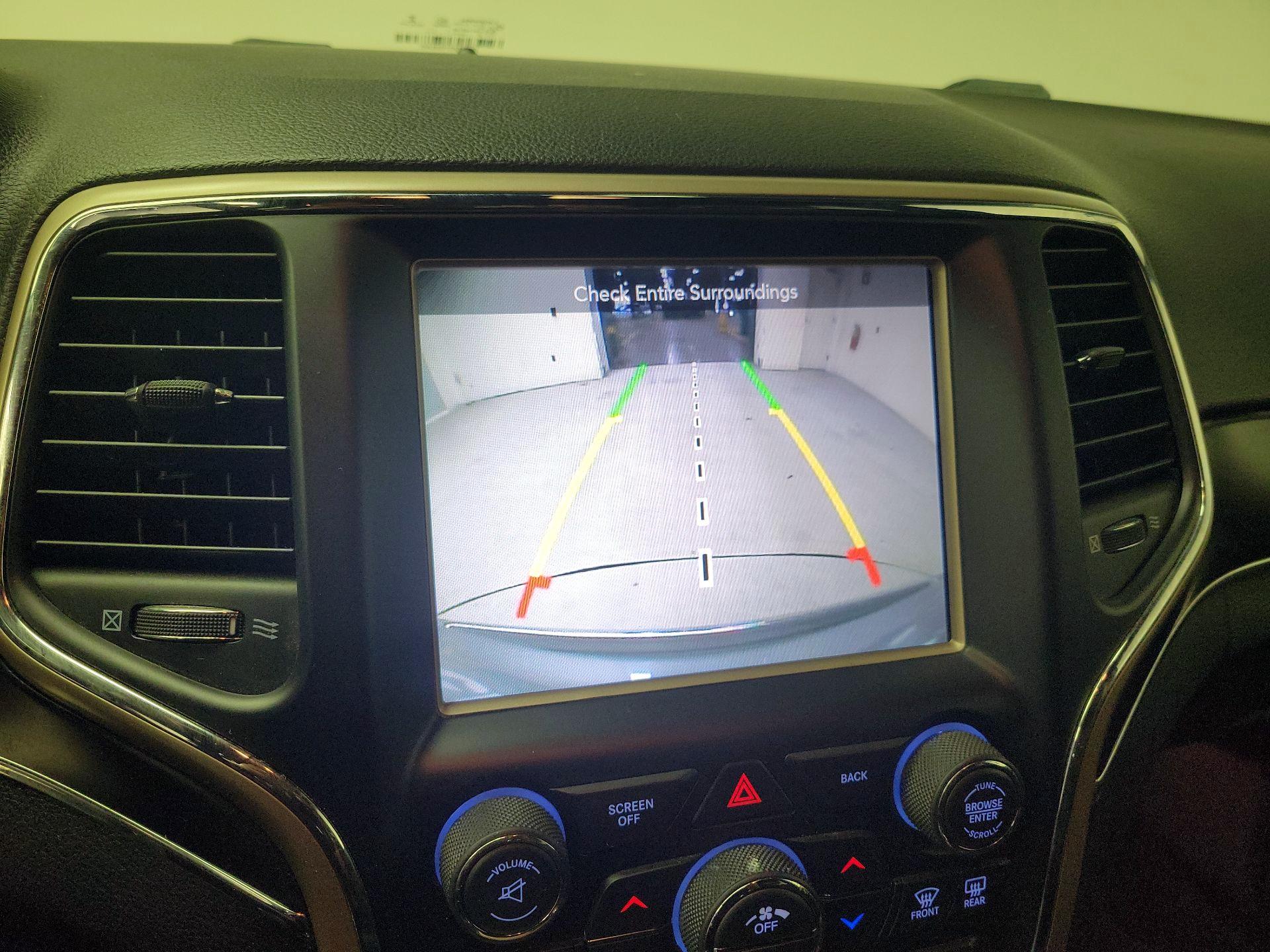 Thumbnail: 2014 Jeep Grand Cherokee - 15
