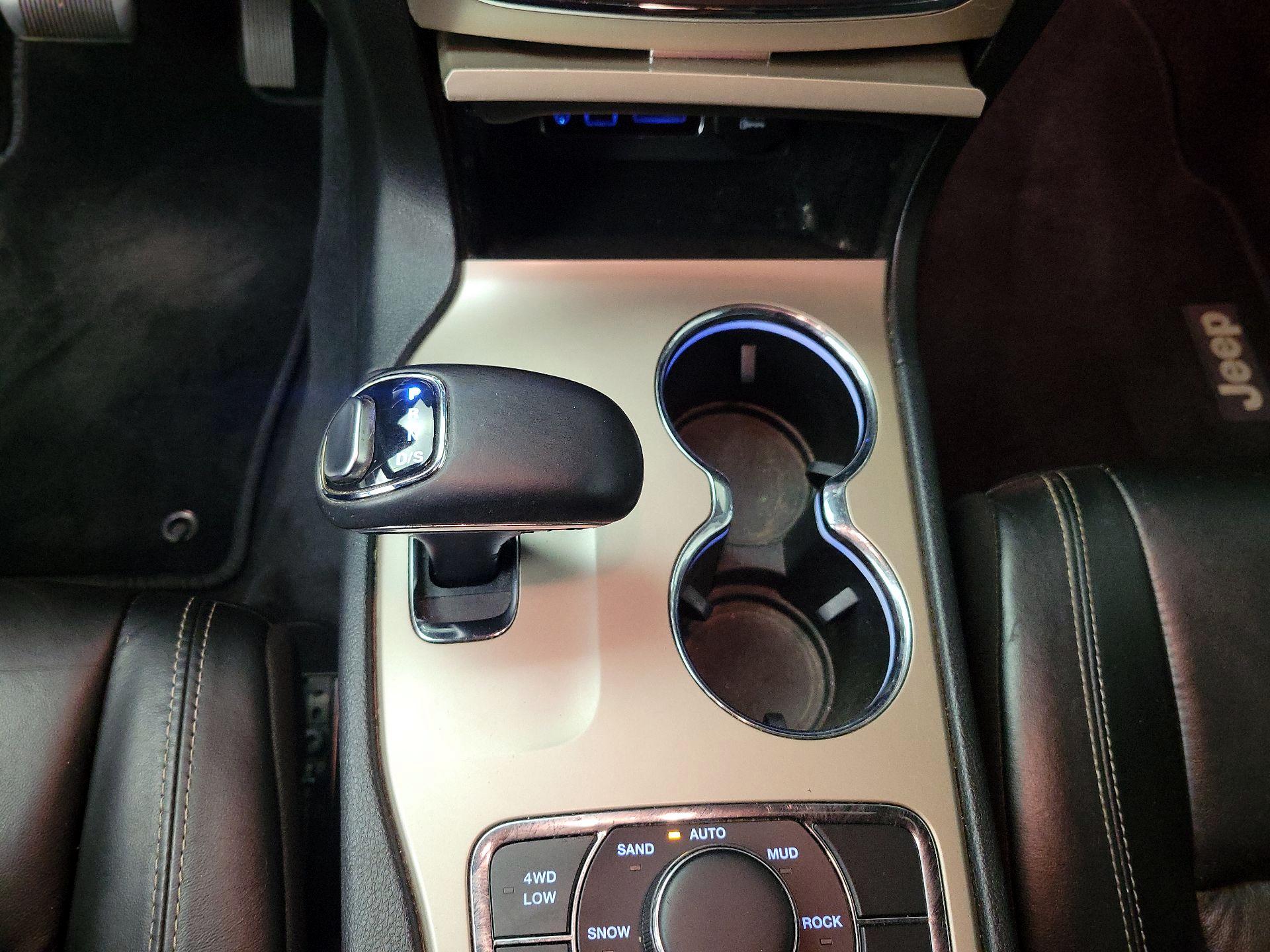 Thumbnail: 2014 Jeep Grand Cherokee - 18