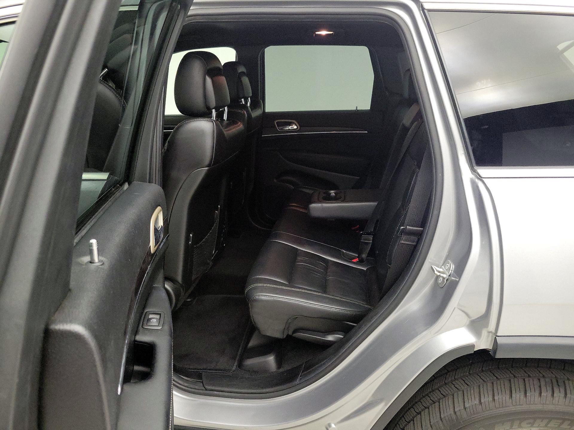 Thumbnail: 2014 Jeep Grand Cherokee - 20