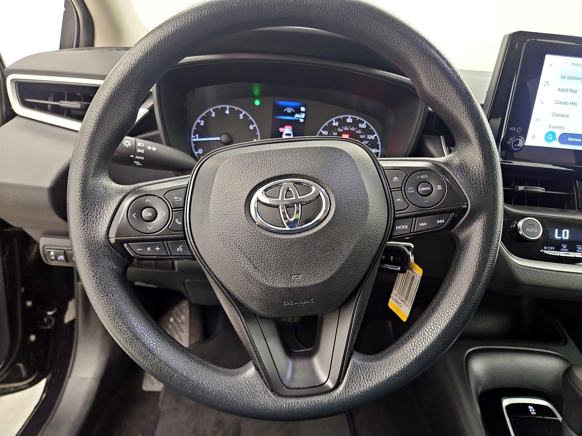 Thumbnail: 2023 Toyota Corolla - 10