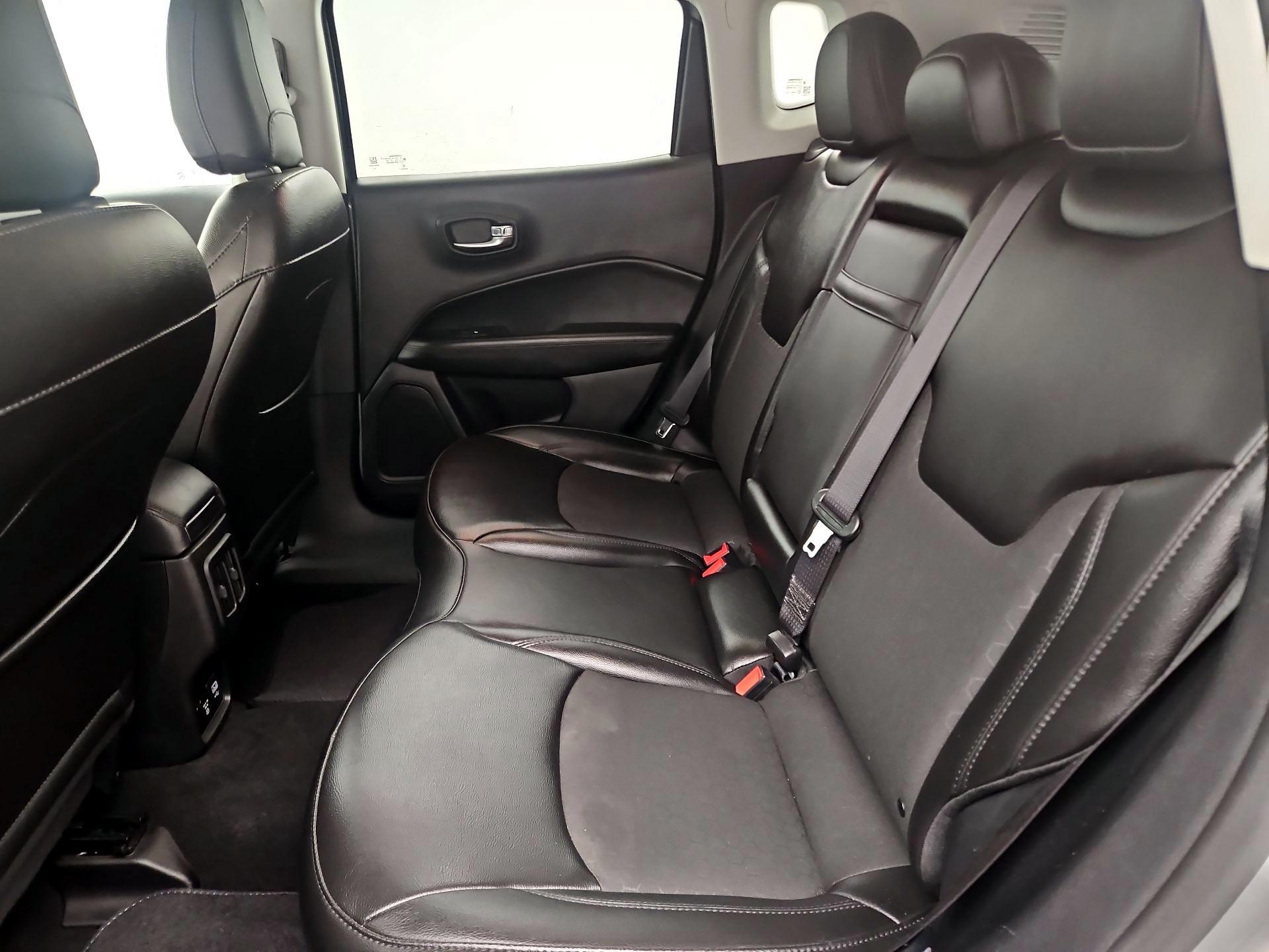 Thumbnail: 2020 Jeep Compass - 19