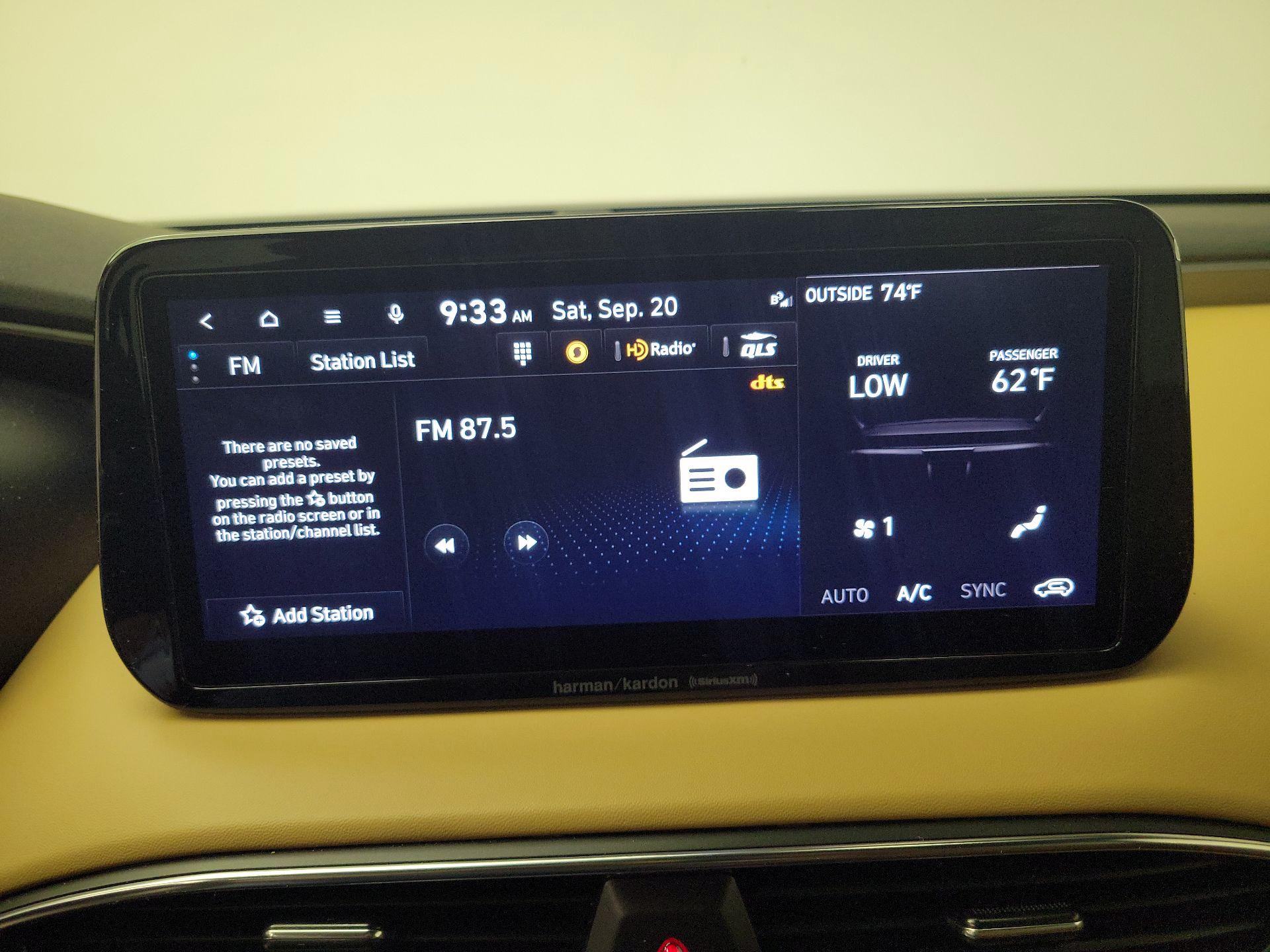 Thumbnail: 2023 Hyundai Santa Fe - 16