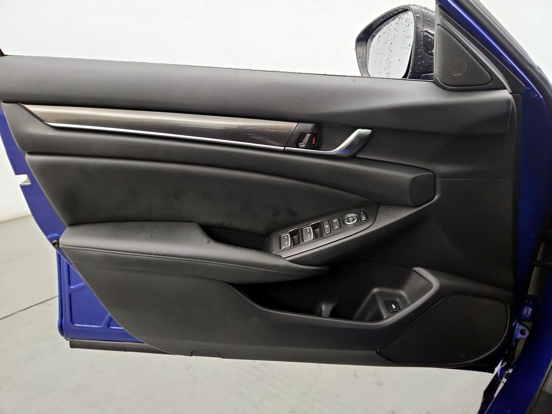 Thumbnail: 2022 Honda Accord - 12