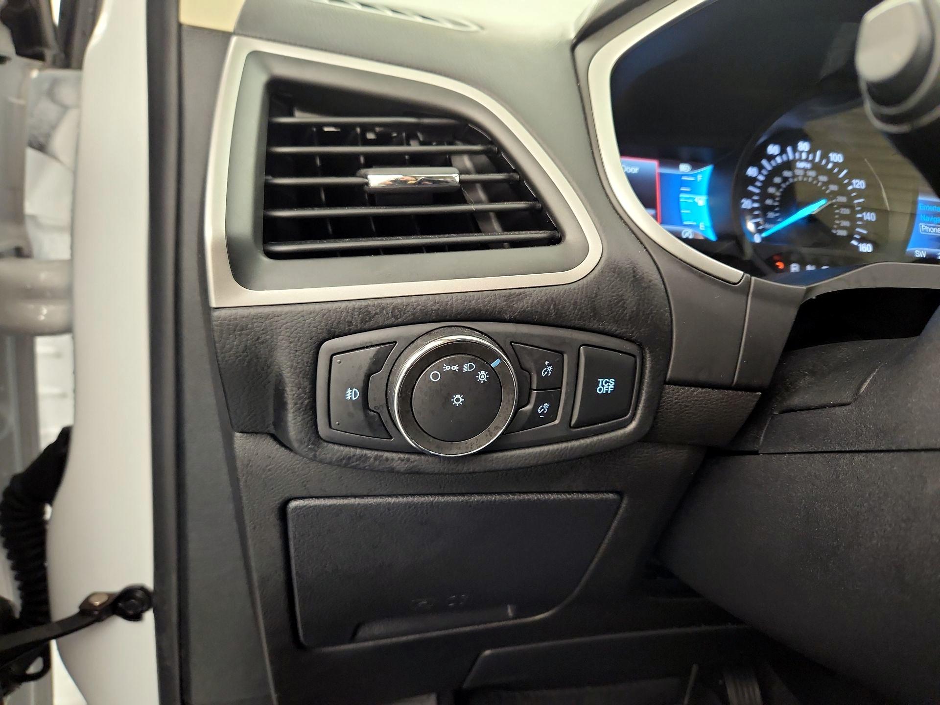 Thumbnail: 2021 Ford Edge - 13