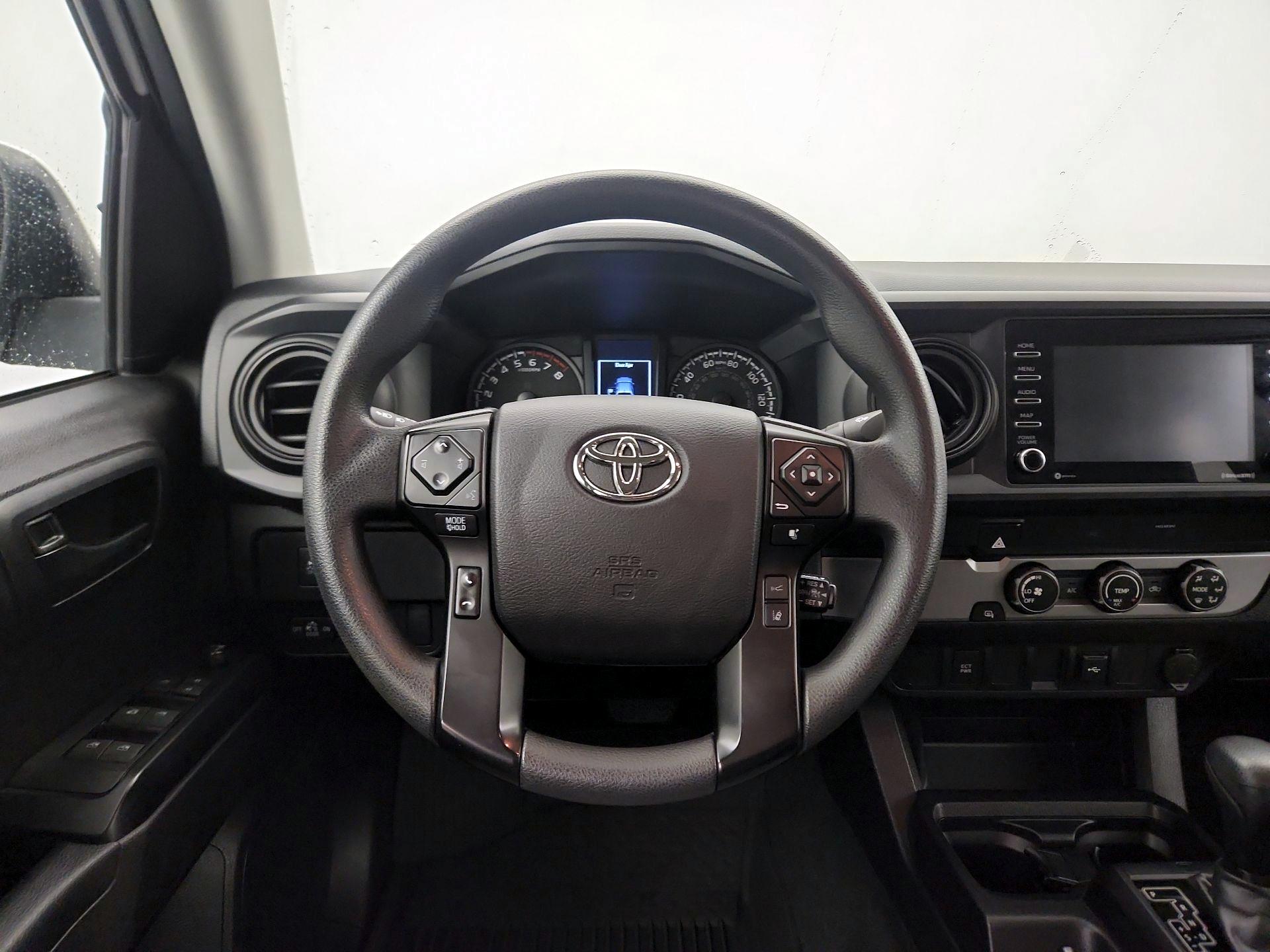 Thumbnail: 2022 Toyota Tacoma - 10