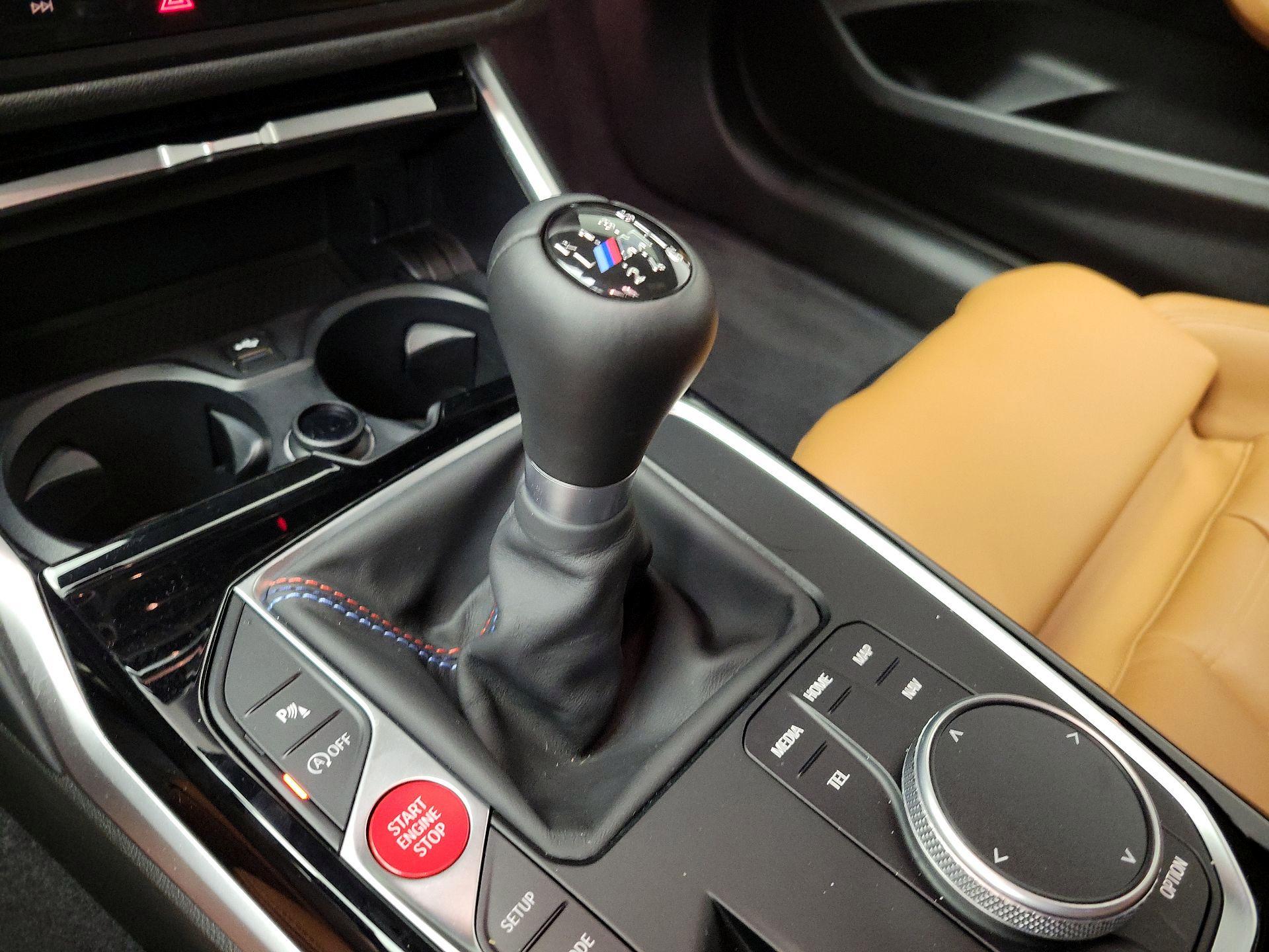 Thumbnail: 2024 BMW M2 - 18