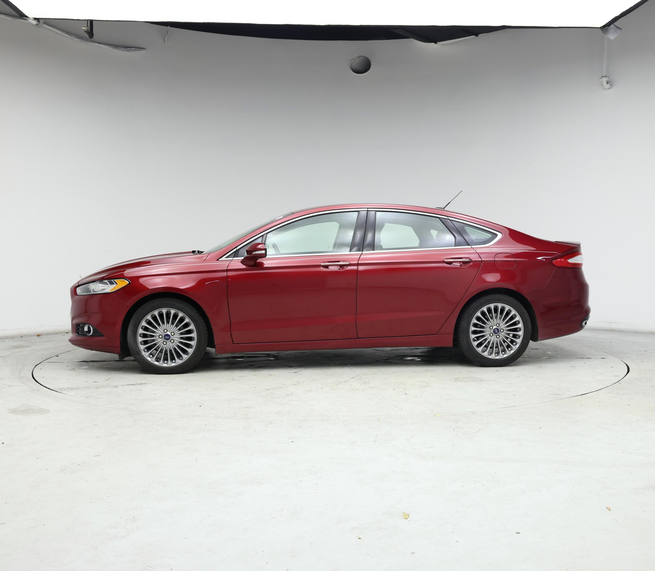 Thumbnail: 2016 Ford Fusion - 3