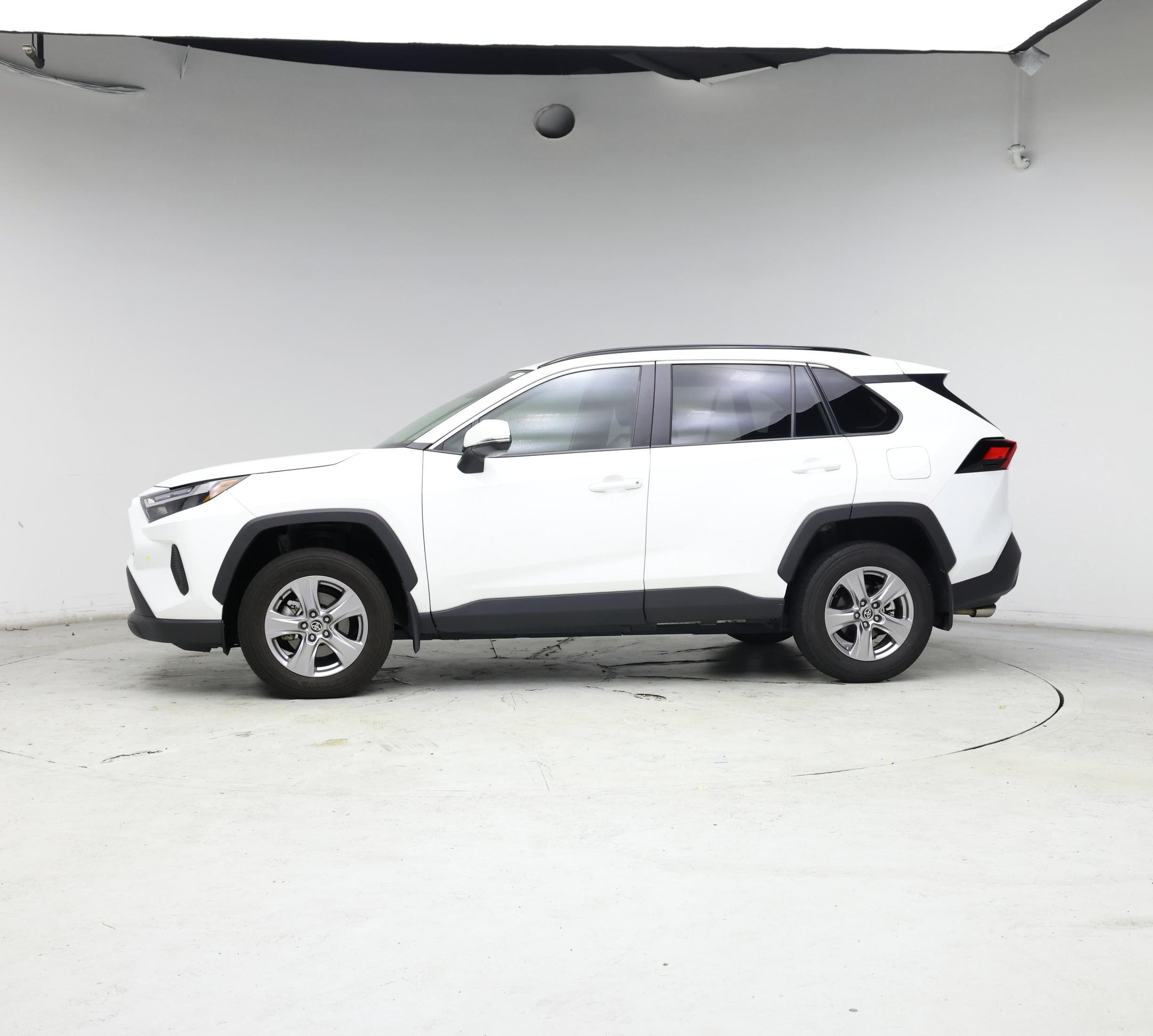 Thumbnail: 2024 Toyota RAV4 - 3