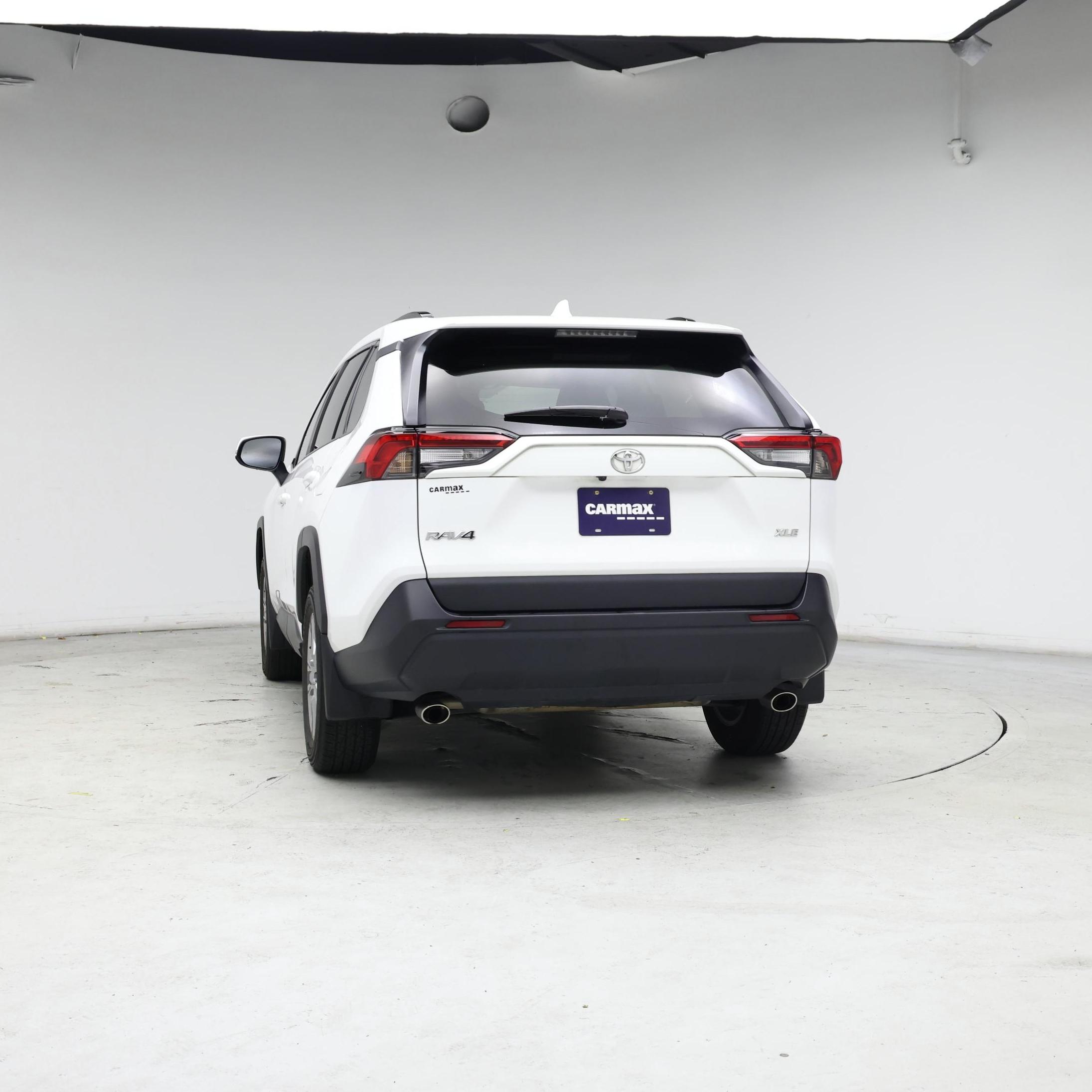Thumbnail: 2024 Toyota RAV4 - 6