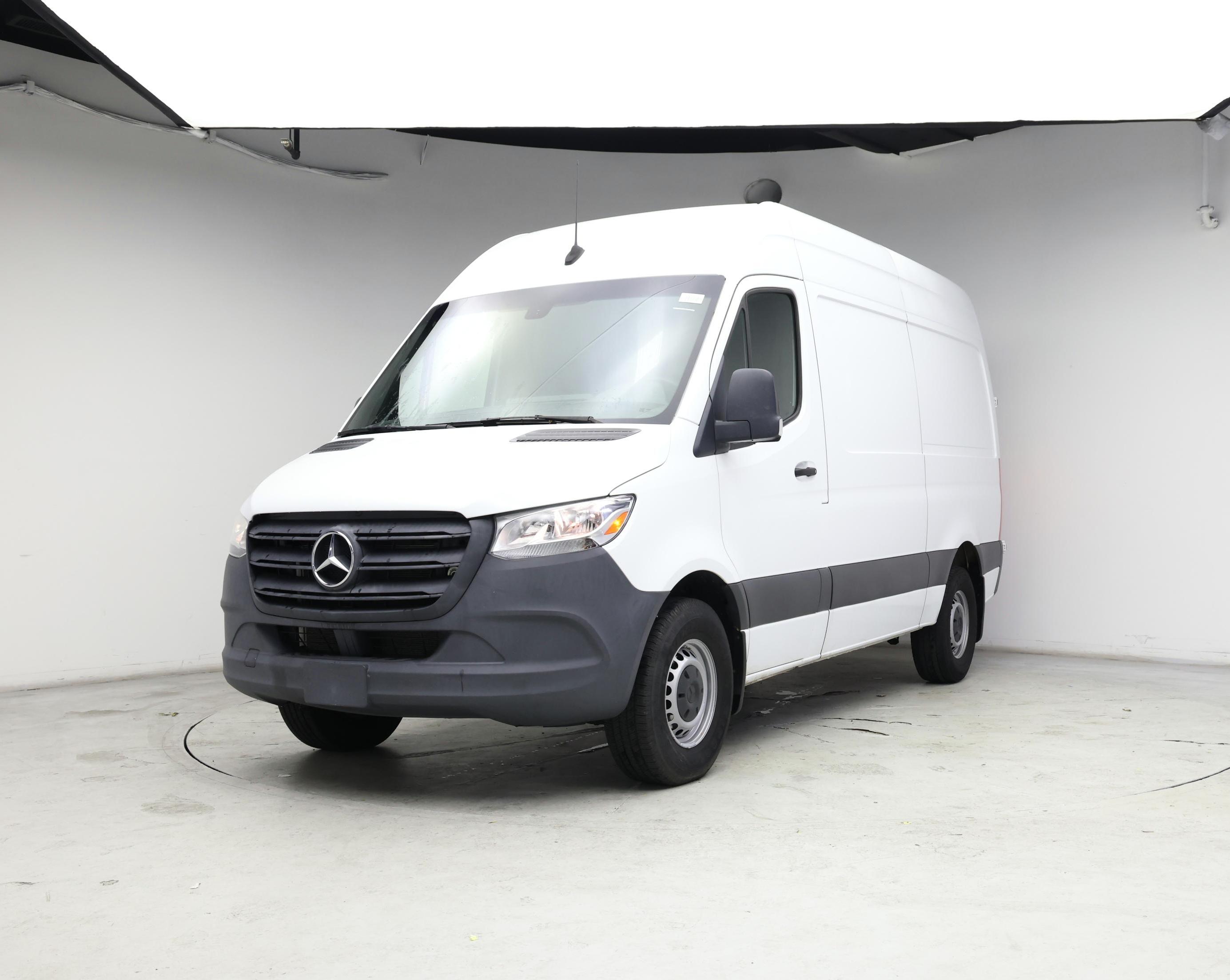 Thumbnail: 2023 Mercedes-Benz Sprinter - 4
