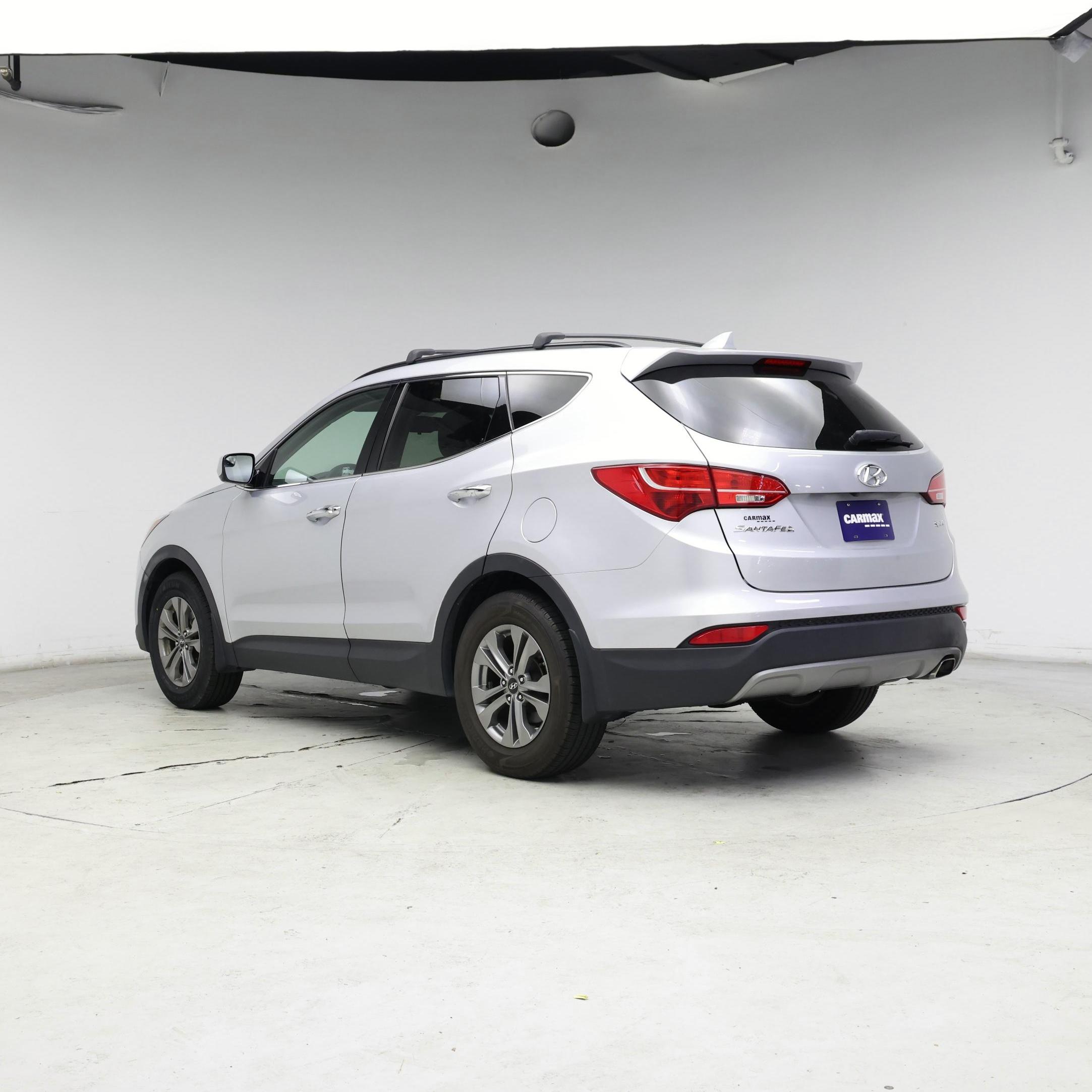 Thumbnail: 2016 Hyundai Santa Fe - 2
