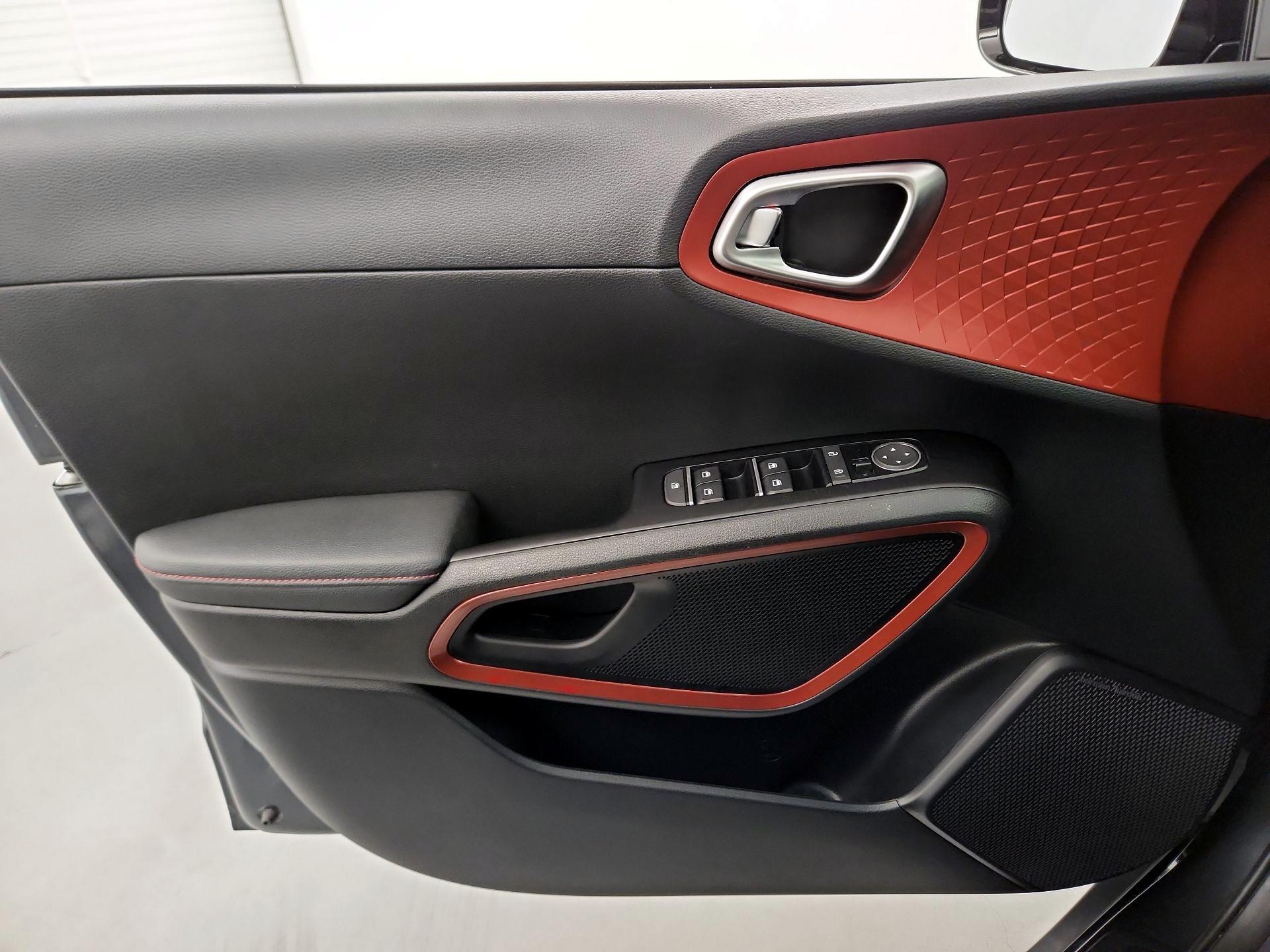 Thumbnail: 2023 Kia Soul - 12