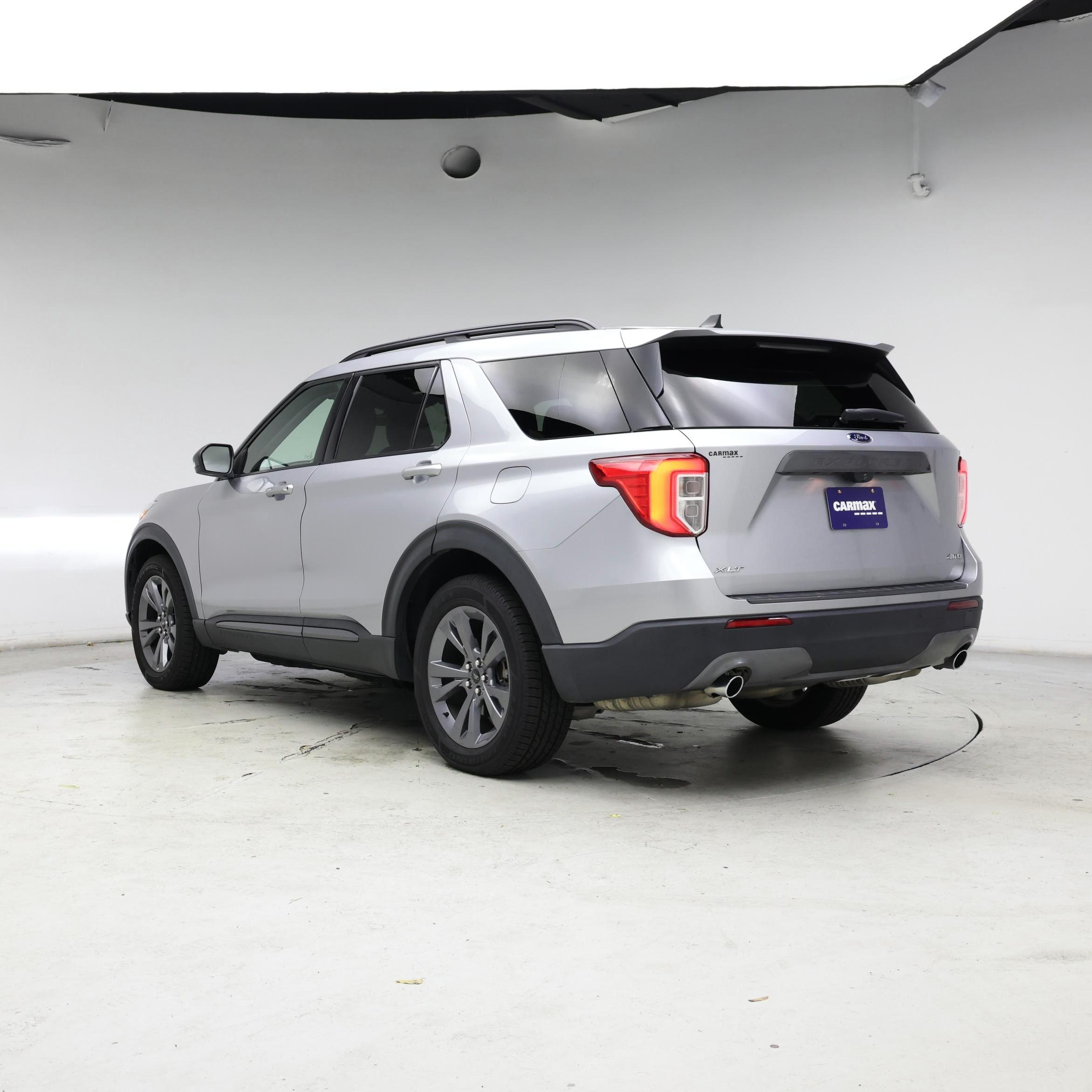 Thumbnail: 2022 Ford Explorer - 2