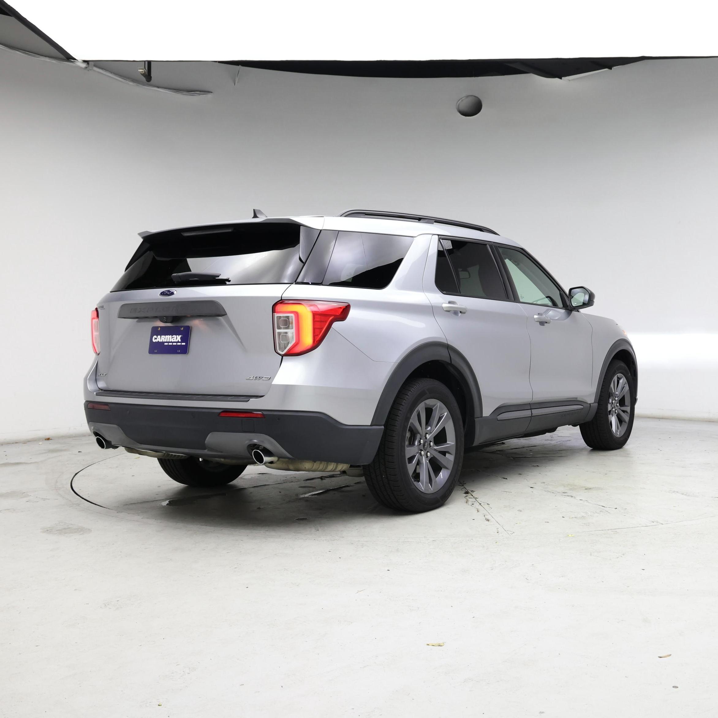 Thumbnail: 2022 Ford Explorer - 8