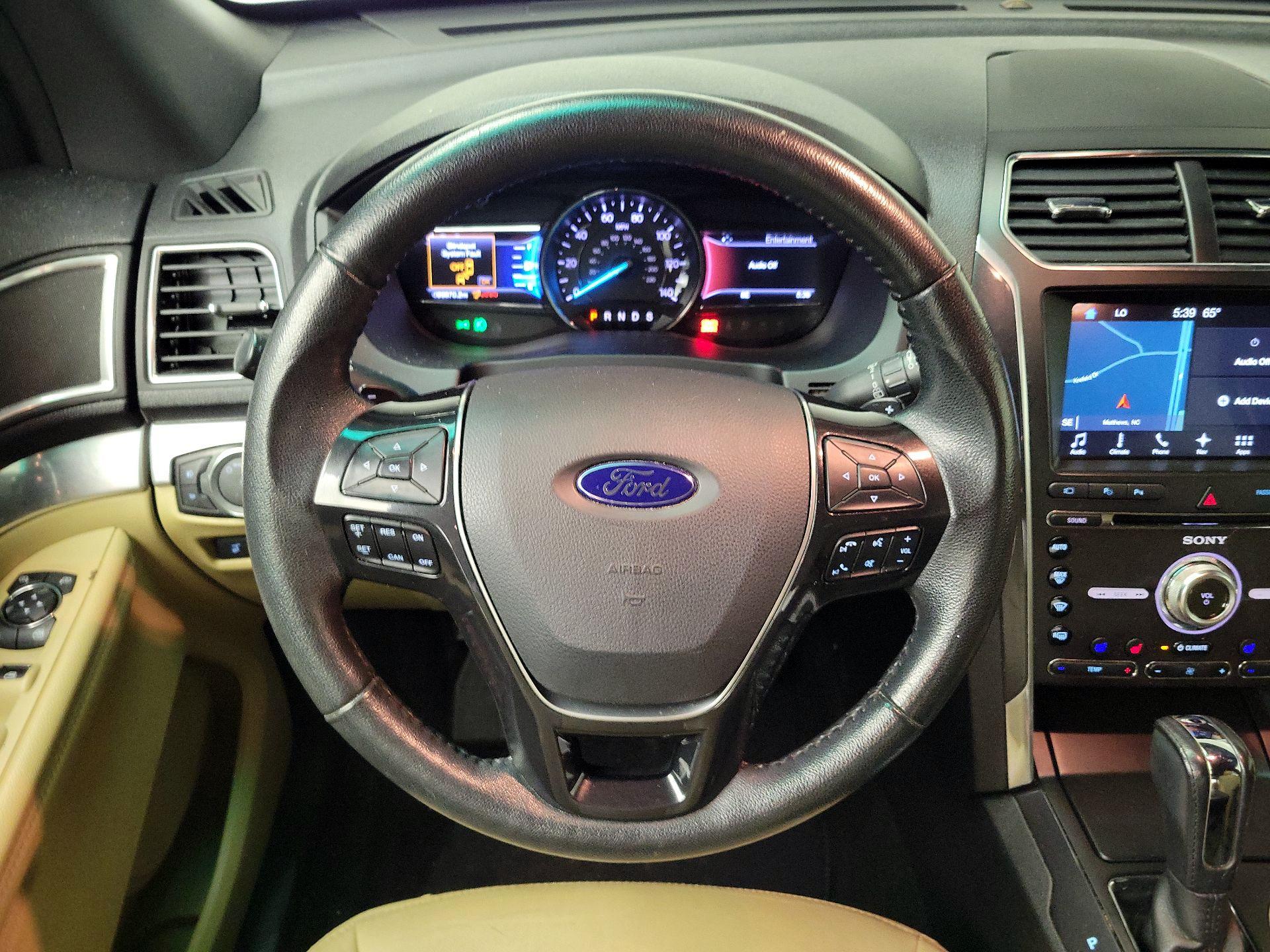 Thumbnail: 2017 Ford Explorer - 10