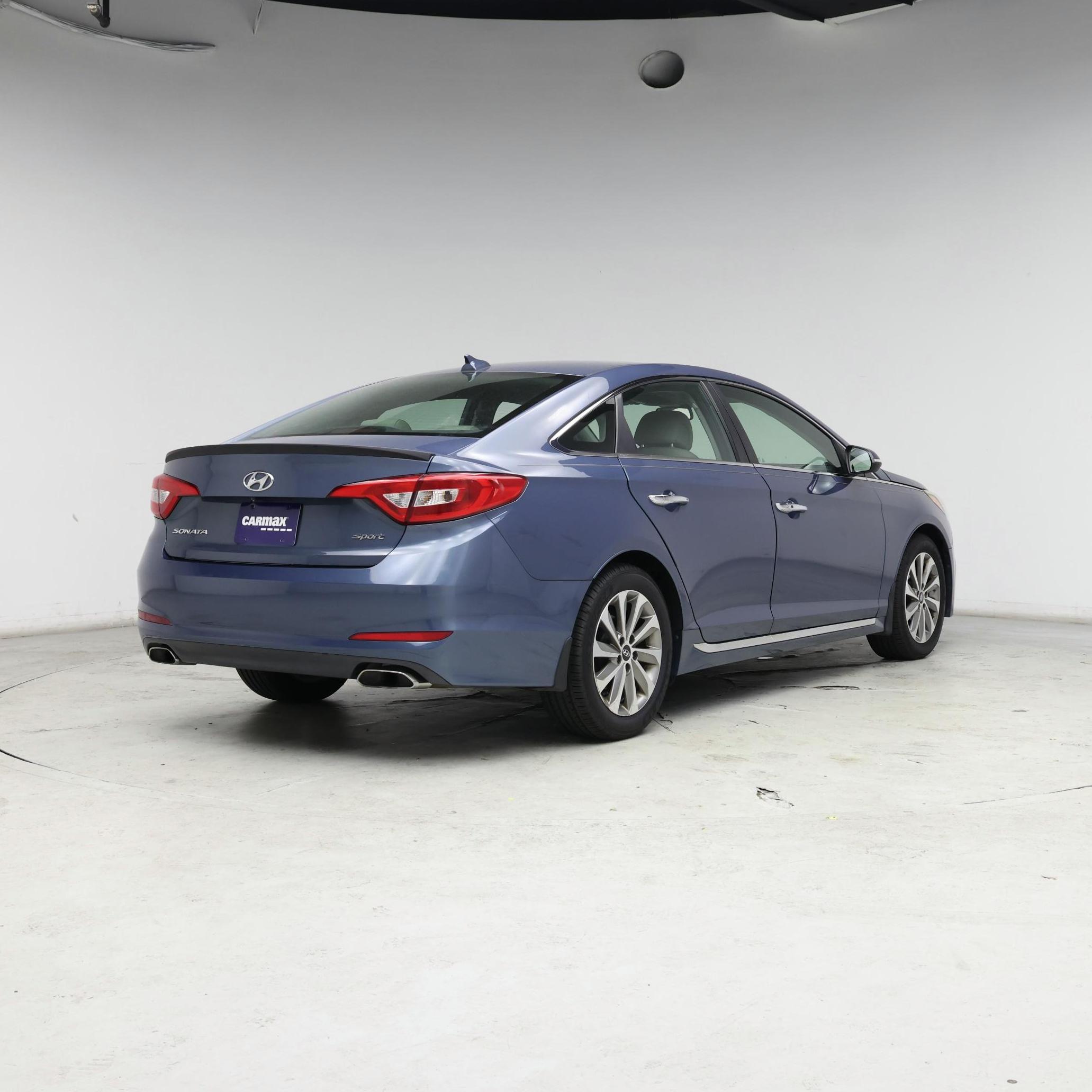 Thumbnail: 2017 Hyundai Sonata - 8