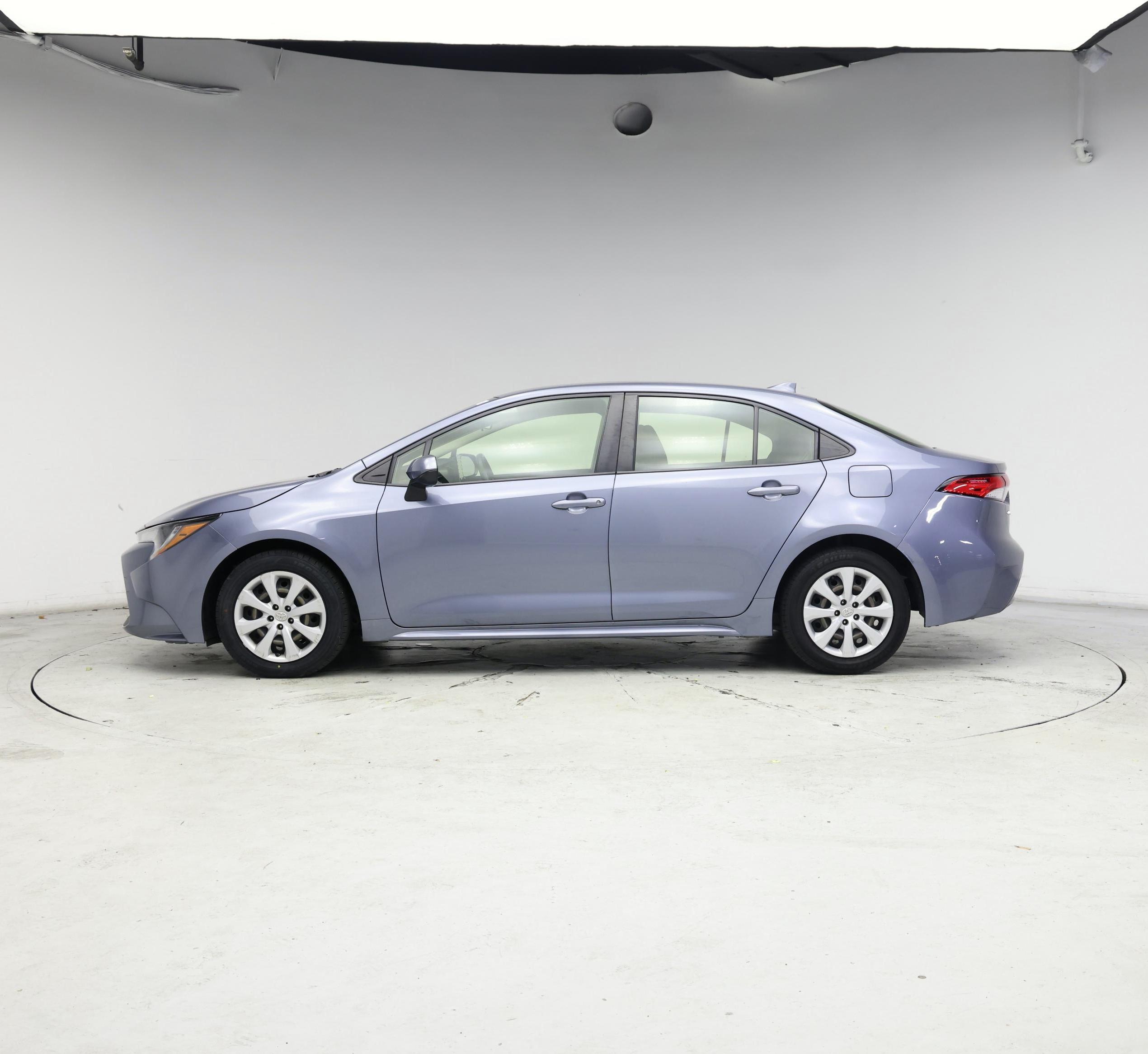 Thumbnail: 2022 Toyota Corolla - 3
