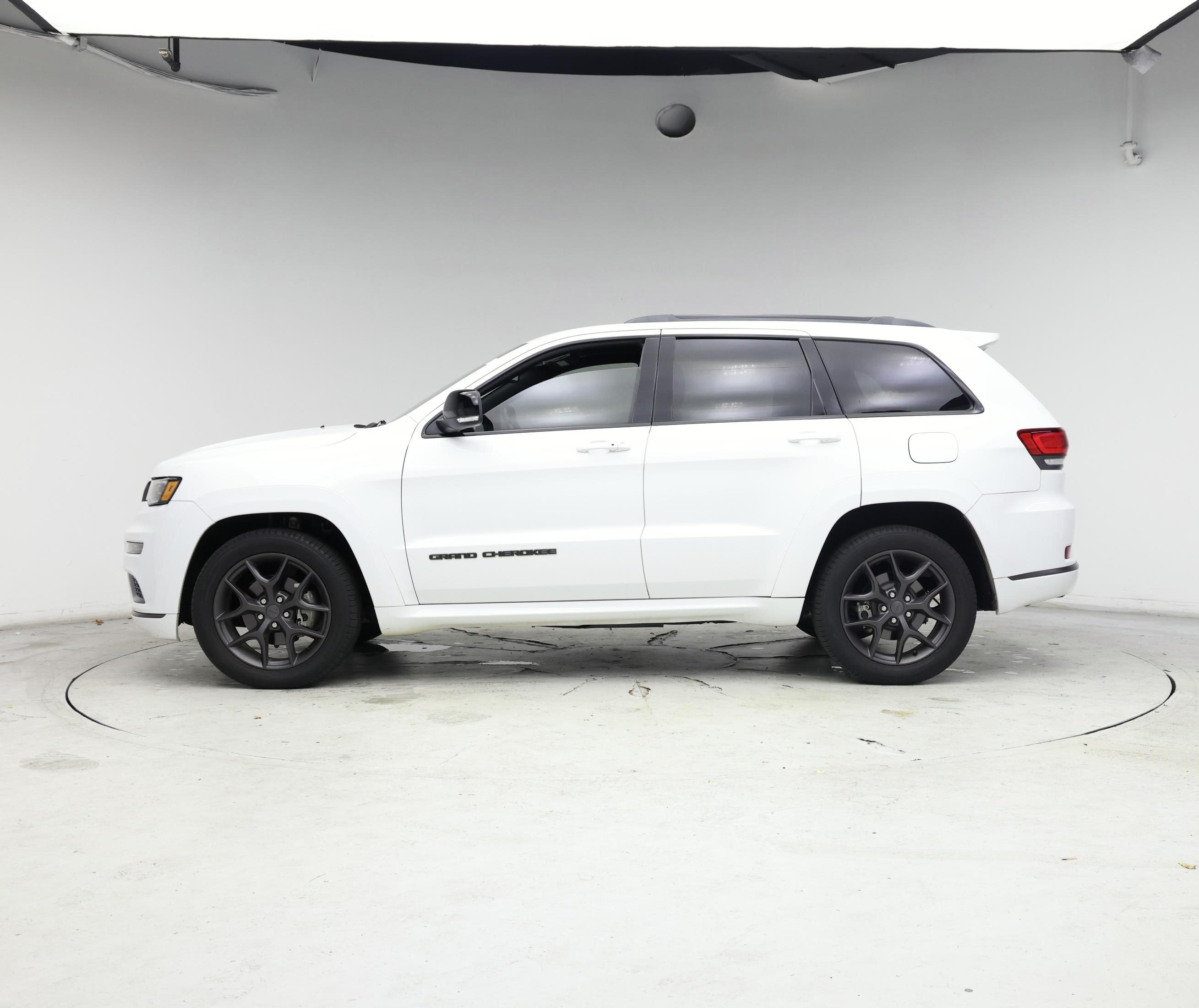 Thumbnail: 2020 Jeep Grand Cherokee - 3