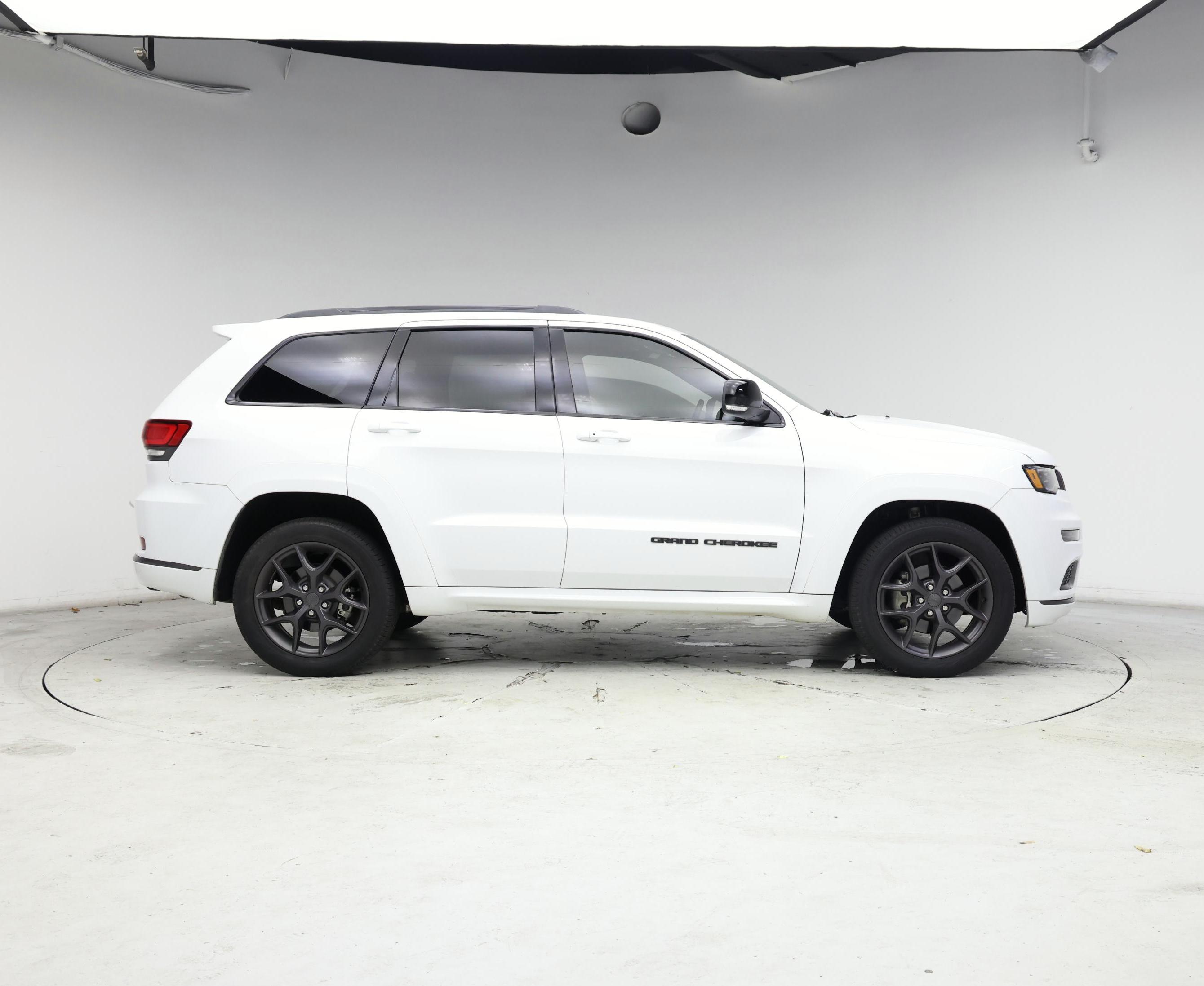 Thumbnail: 2020 Jeep Grand Cherokee - 7