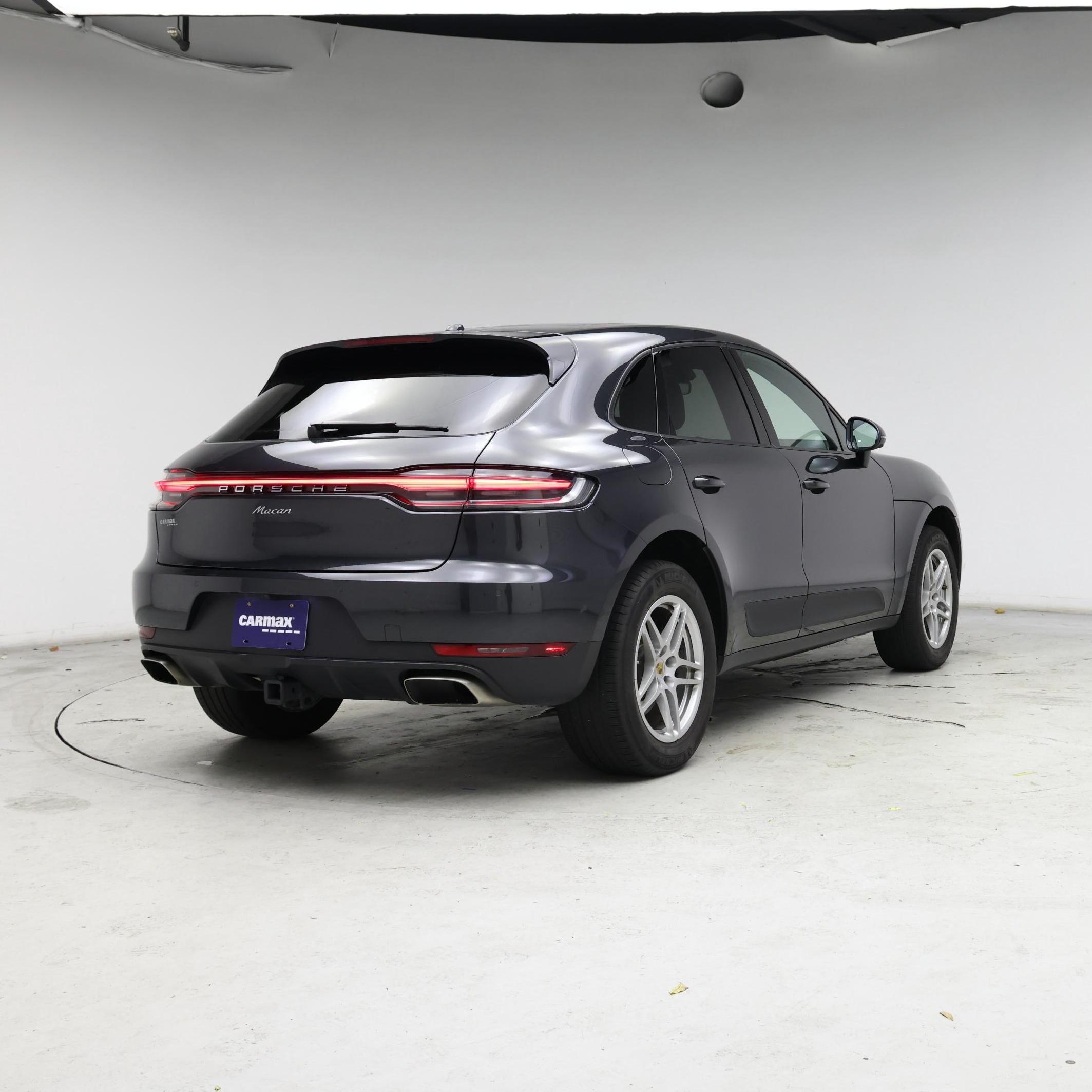 Thumbnail: 2020 Porsche Macan - 8
