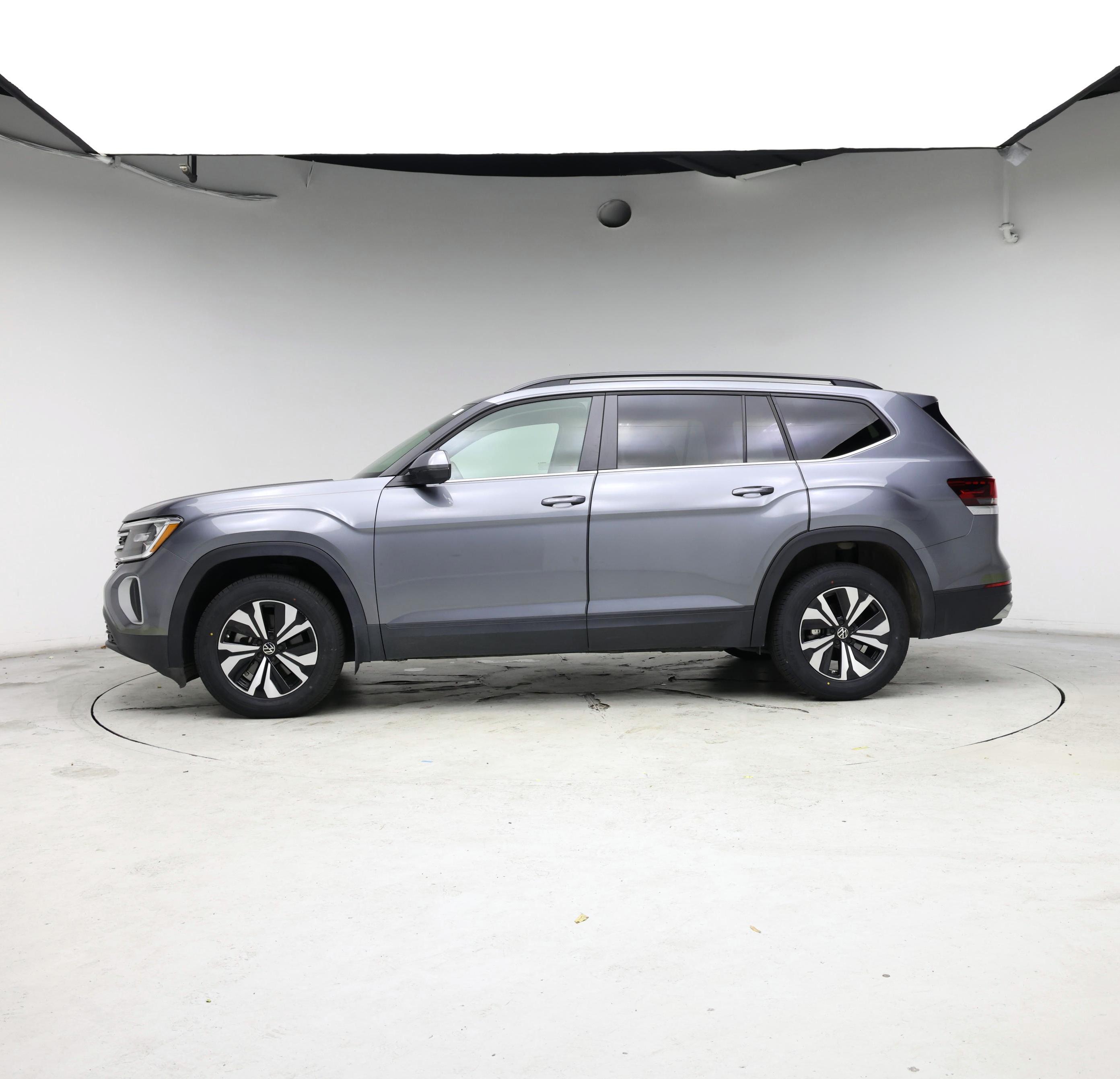 Thumbnail: 2024 Volkswagen Atlas - 3