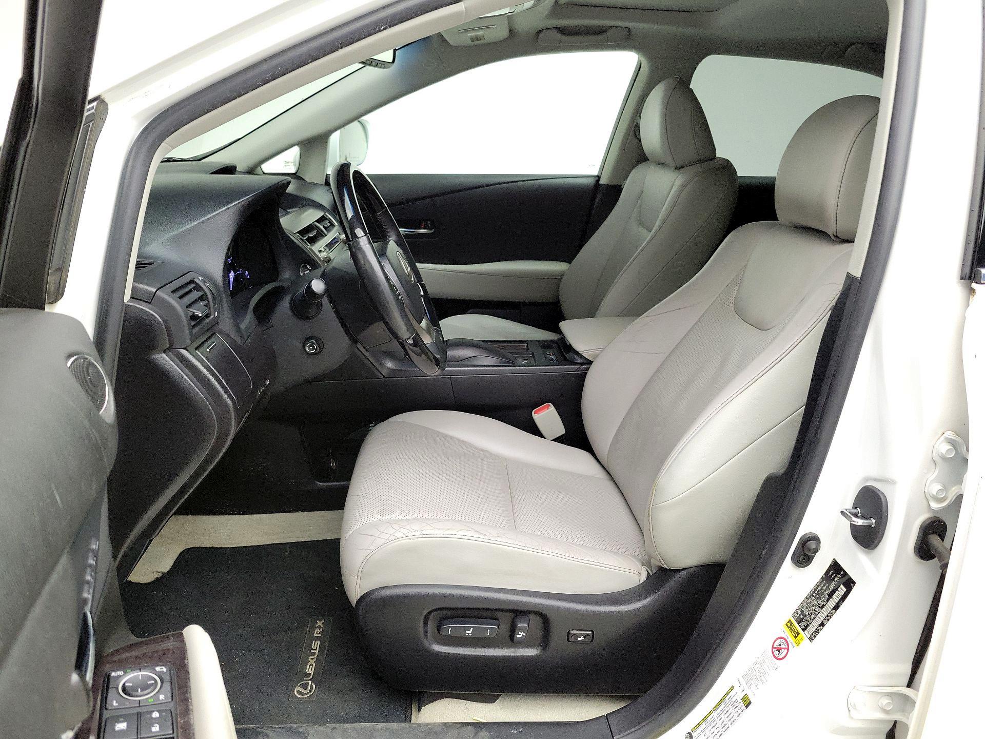 Thumbnail: 2015 Lexus RX - 11