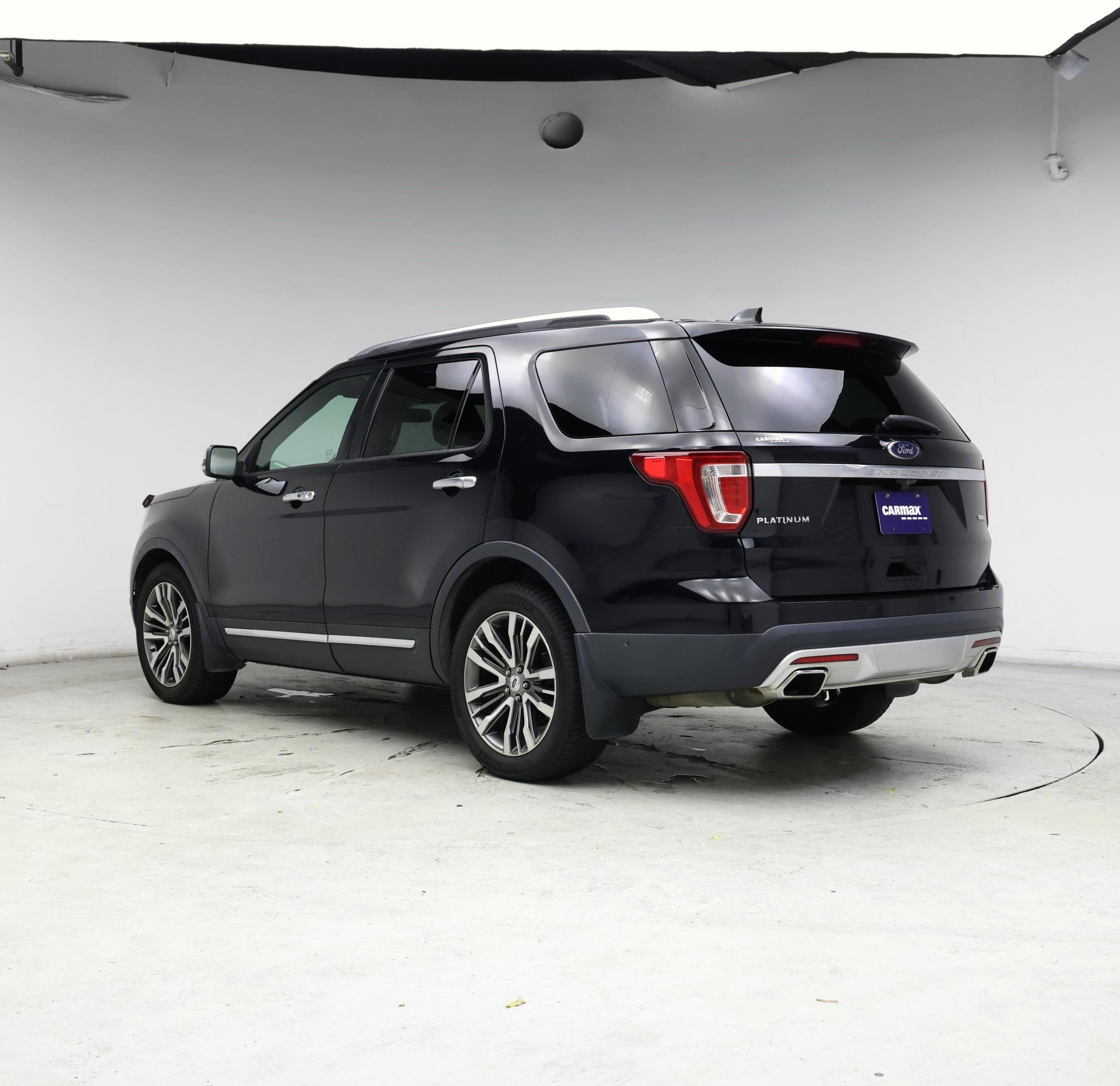 Thumbnail: 2017 Ford Explorer - 2